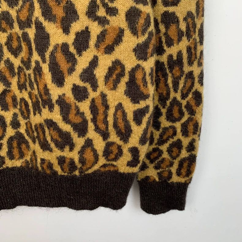 Saint Laurent Paris Saint Laurent Brown leopard-print wool crewneck long-sleeve Size US M / EU 48-50 / 2 - 4 Thumbnail