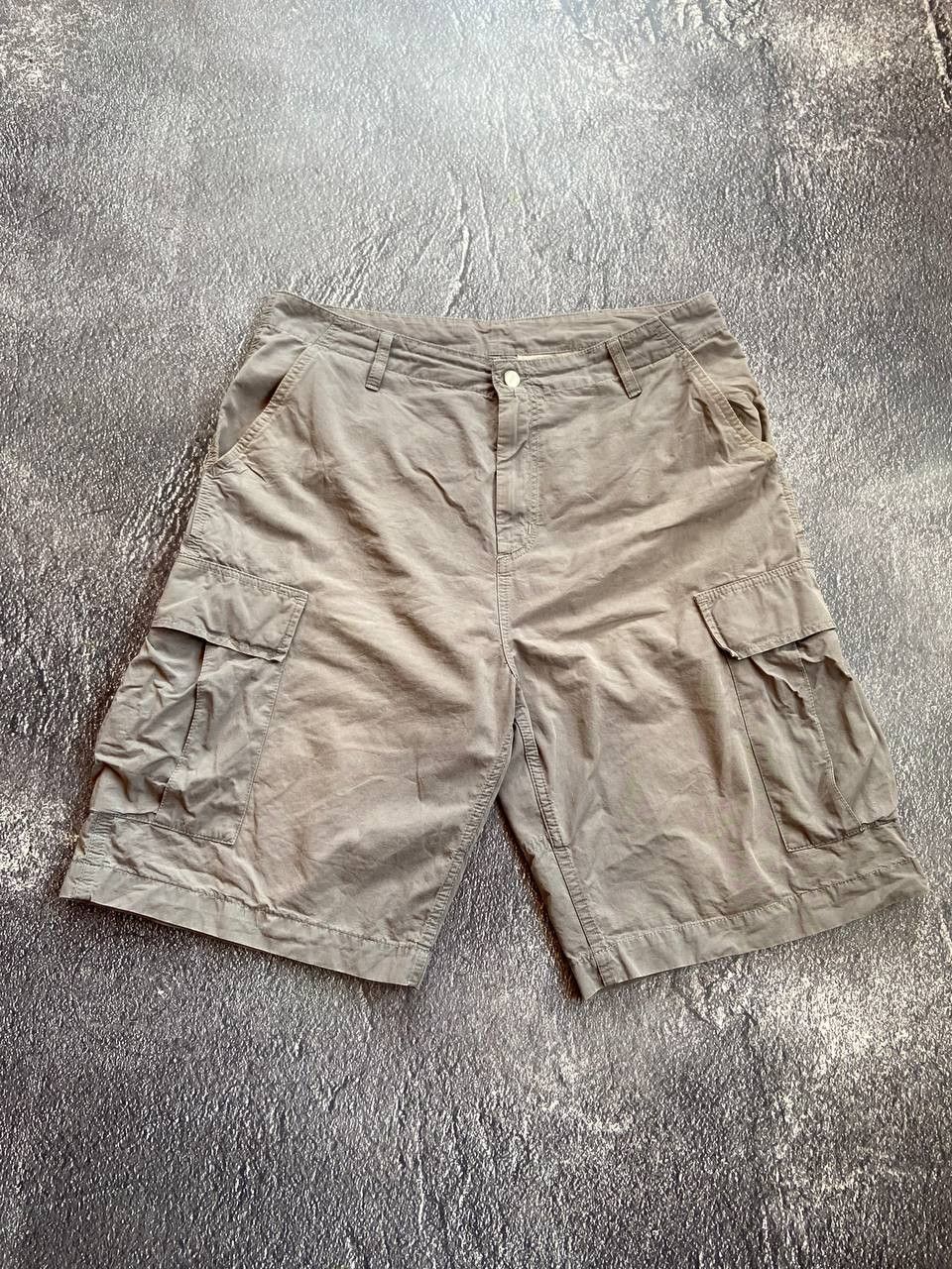 Carhartt Carhartt distressed bermuda cargo shorts Size US 34 / EU 50 - 5 Thumbnail