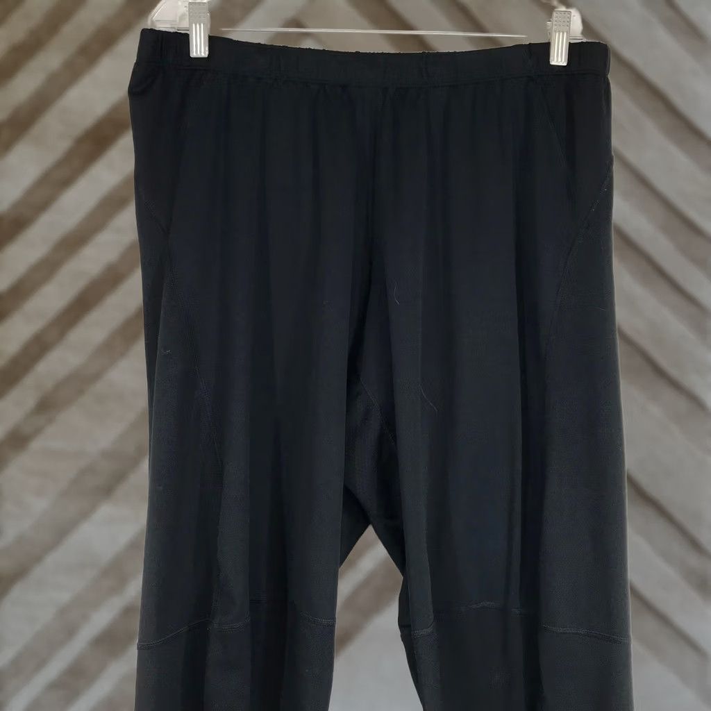 Vintage Columbia Titanium Pants Women XL Black Athletic Hiking Omni-Wick Ankle Zip Size 40" / US 18 - 1 Thumbnail