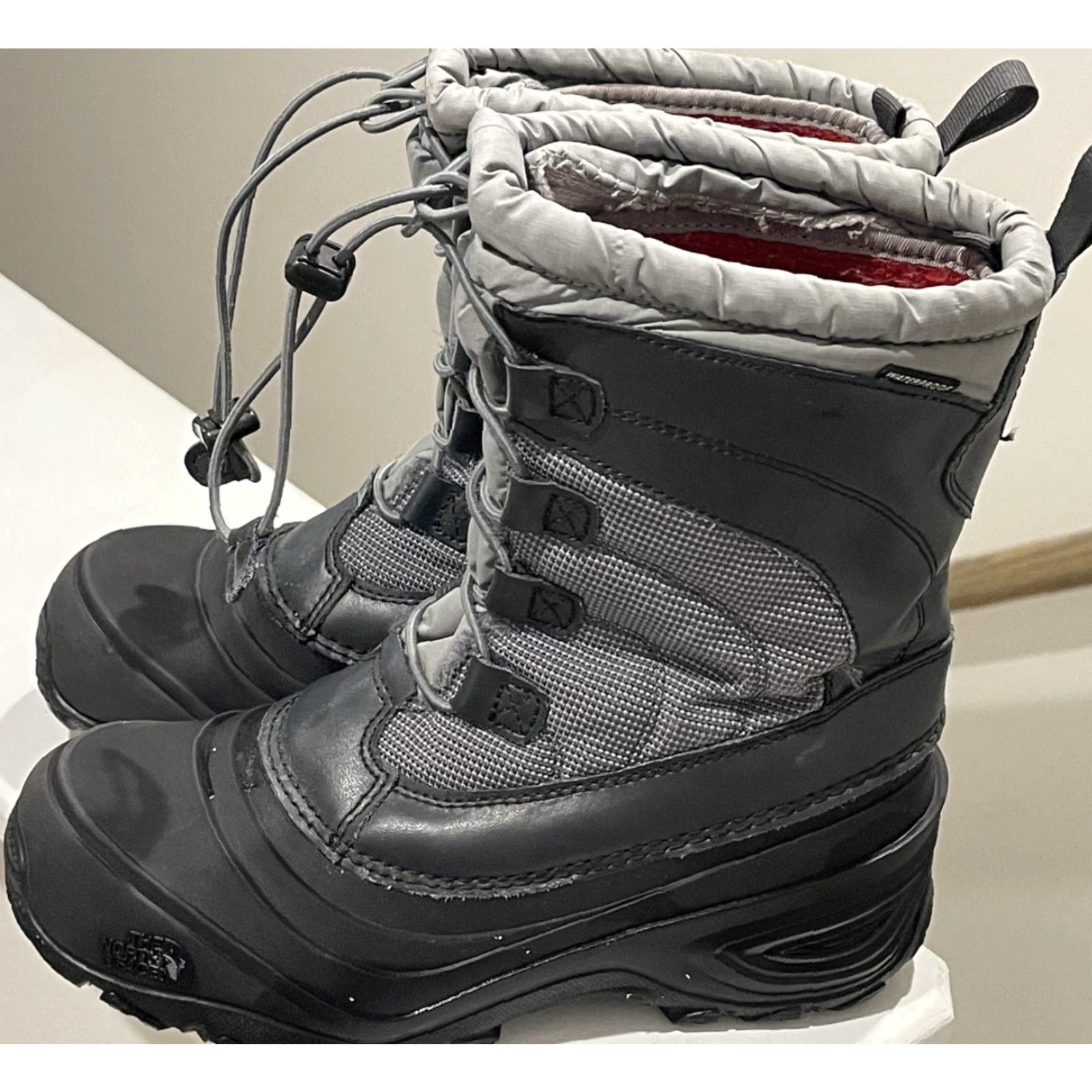 The North Face The North Face Boots Women Size 5 Black Alpenglow IV Snow Mid Calf Women Size US 4 / IT 34 - 4 Thumbnail