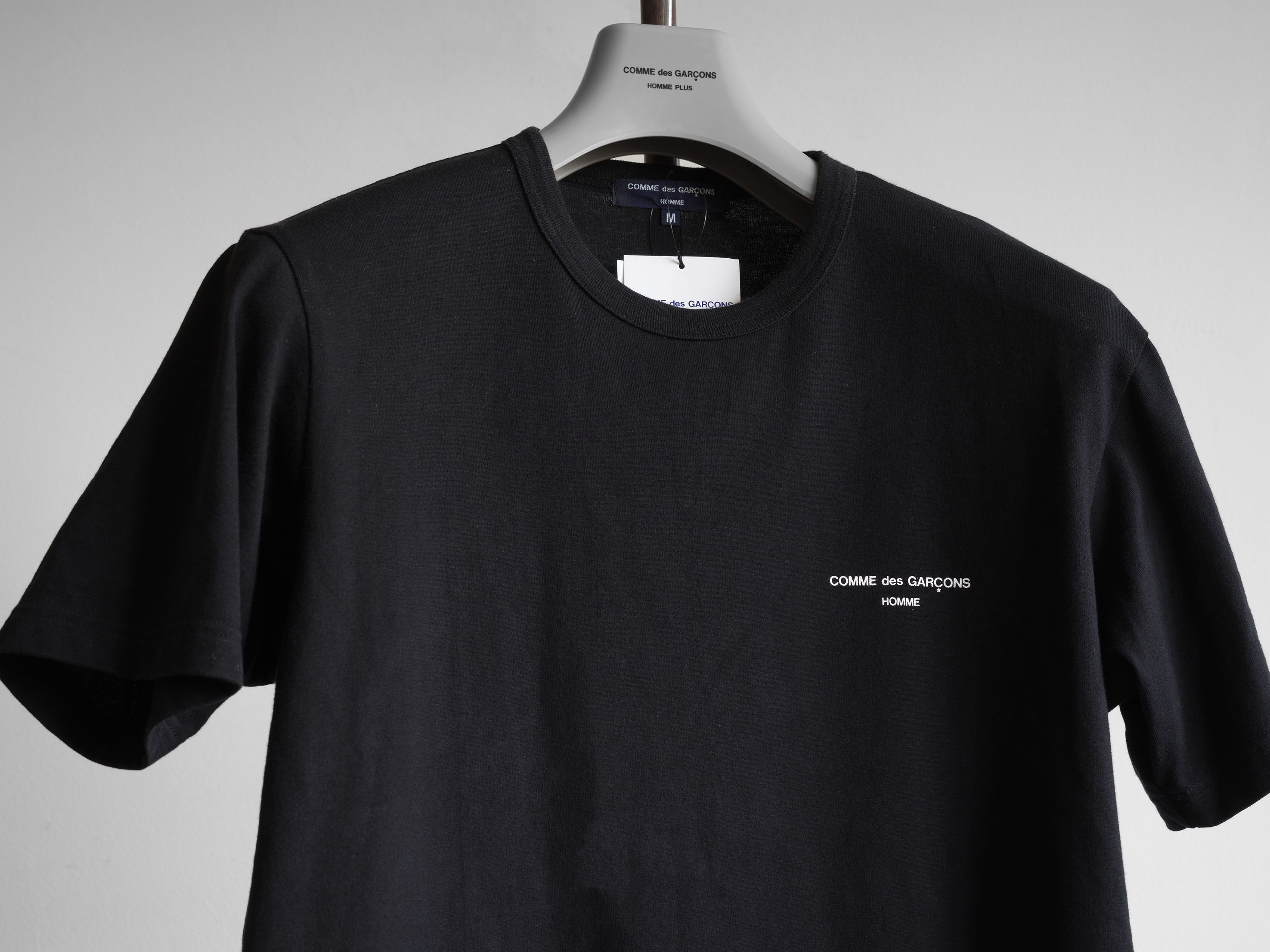 Comme des Garcons Homme AW2019 COMME des GARÇONS HOMME LOGO PRINT T-SHIRT Size US M / EU 48-50 / 2 - 1 Thumbnail