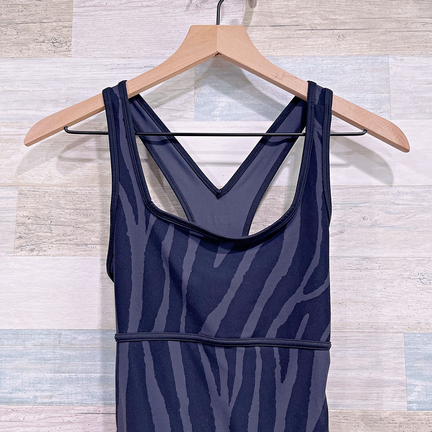 Diane von Furstenberg DVF x Target Tonal Zebra Activewear Jumpsuit Womens XXS Size 24" / US 00 / IT 34 - 2 Thumbnail