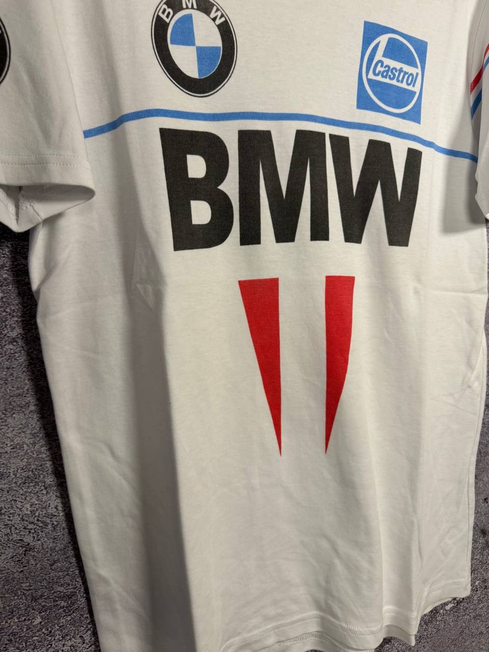 BMW × Vintage Vintage BMW Big Logo T-Shirt y2k Streetwear Medium Size US M / EU 48-50 / 2 - 7 Thumbnail