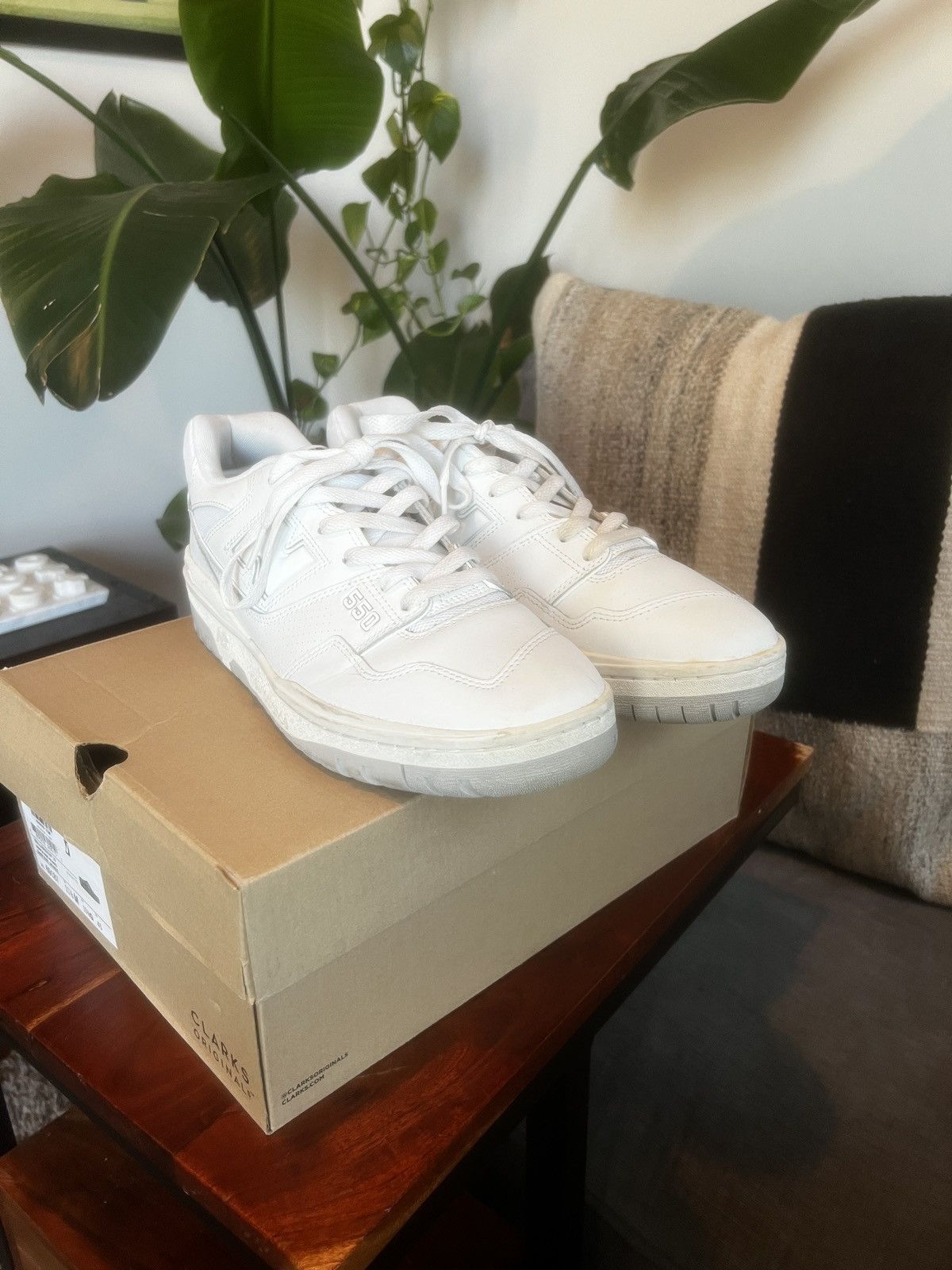 New Balance White on white New Balance 550 Size US 11 / EU 44 - 7 Thumbnail