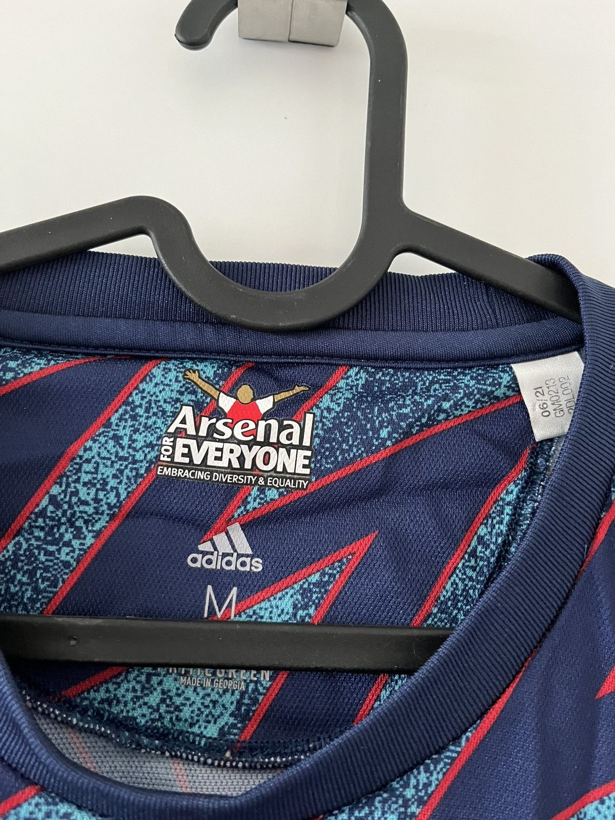 Arsenal adidas 2021/2022 trzecia — zdjęcie 4