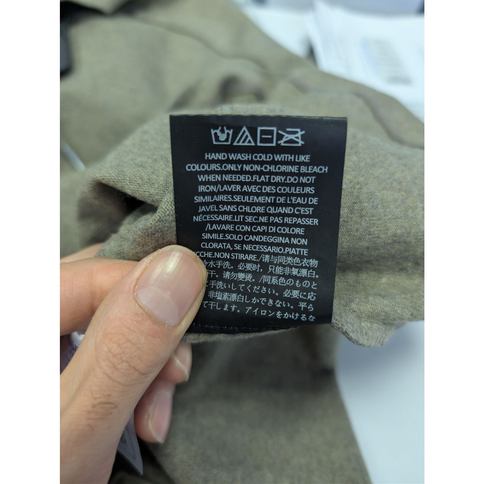 Fear of God o1rshd1 Essentials University T-shirt in Heather Grey Size US XL / EU 56 / 4 - 18 Thumbnail