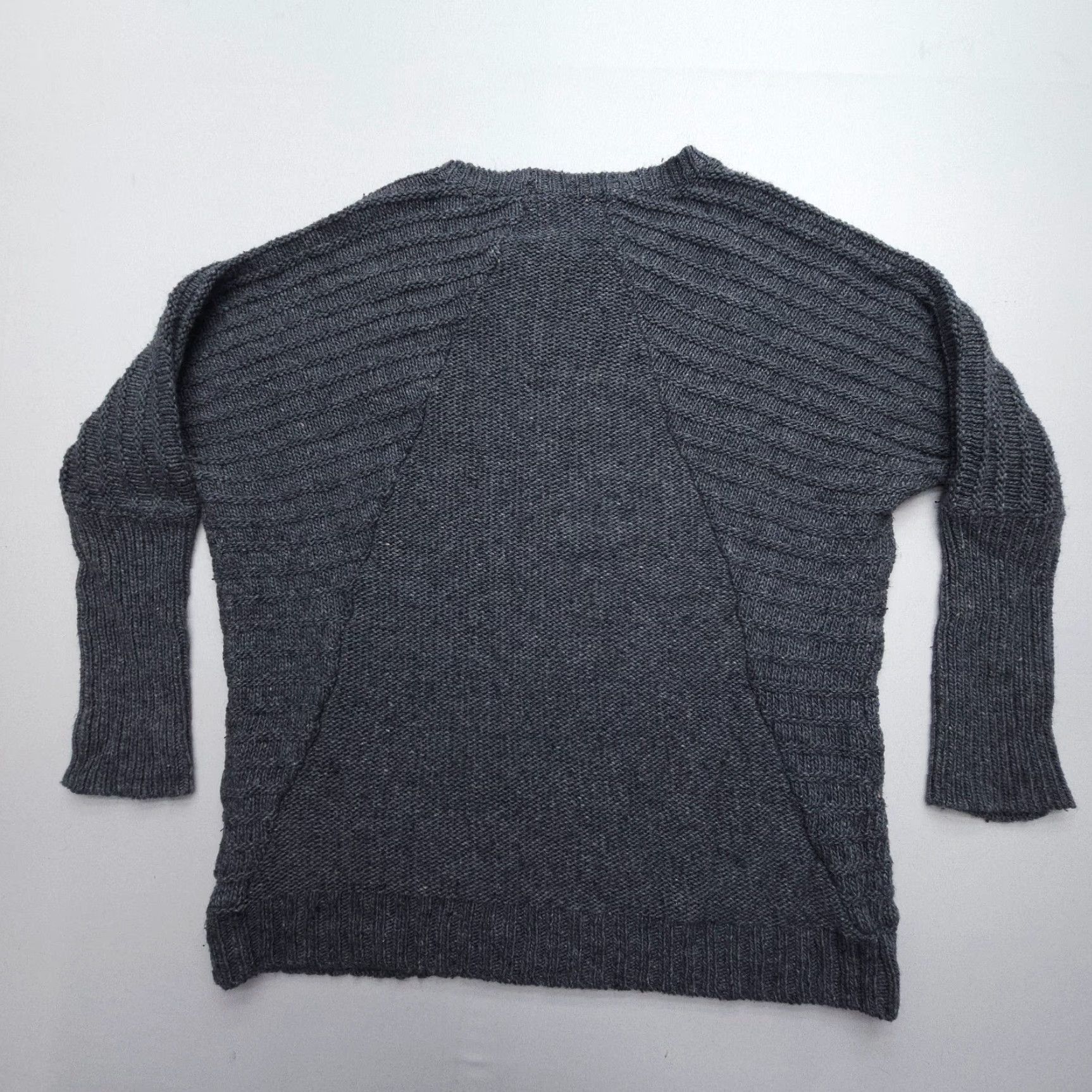 Banana Republic Banana Republic Sweater Womens Large Gray Oversized Cable Knit Wool Blend Knit Size L / US 10 / IT 46 - 2 Thumbnail