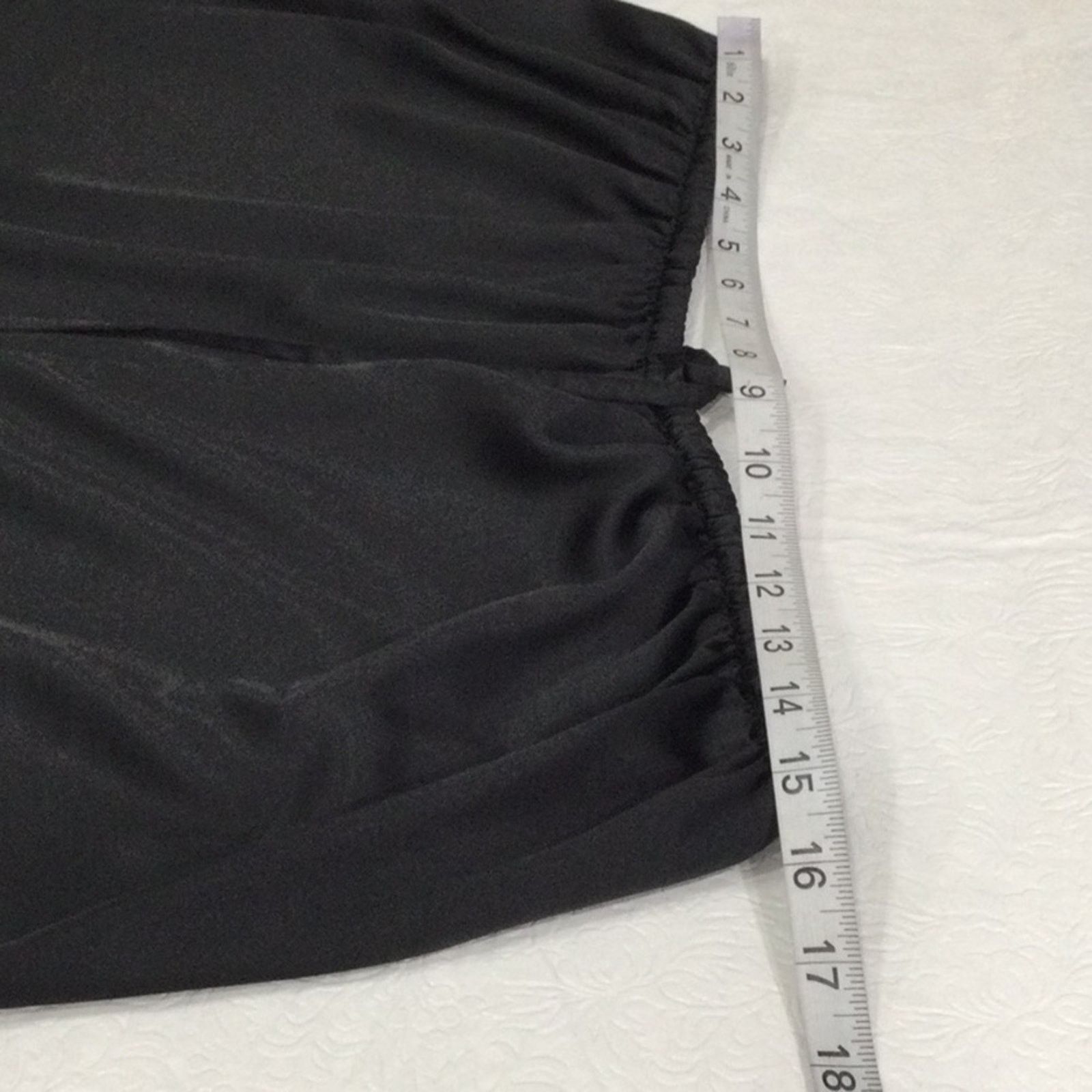 Victoria's Secret Victoria's Secret Black Button Top Bottom Pajama Set Size L Size 32" / US 10 / IT 46 - 15 Thumbnail
