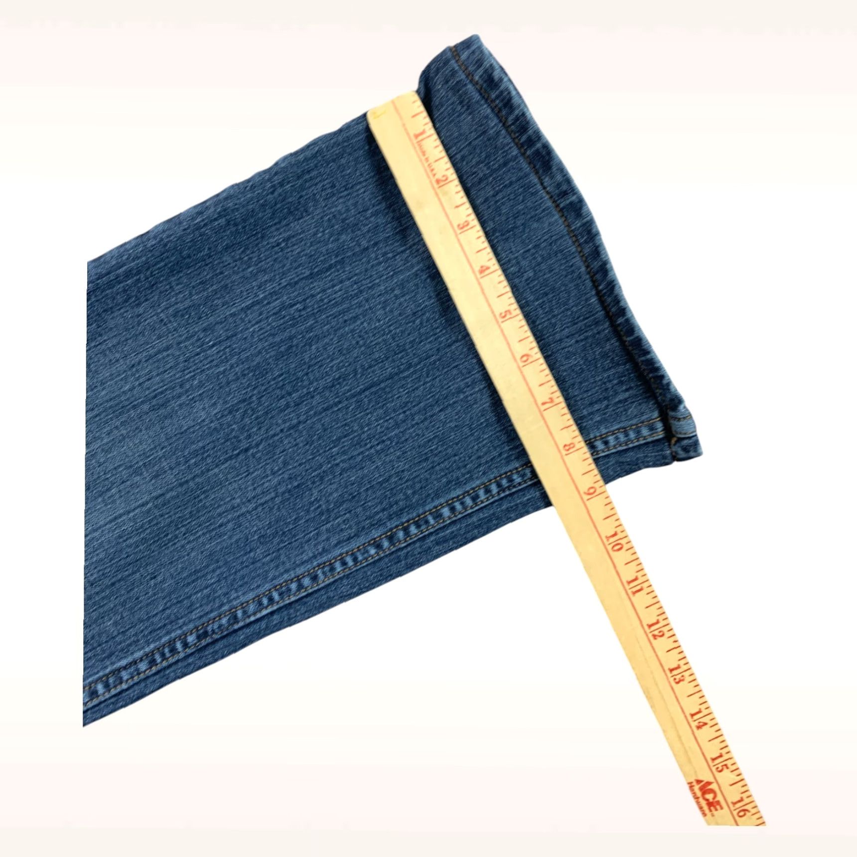 Cabi Jeans Women 32x29 Bootcut Denim Stretch Medium Blue  display picture 1