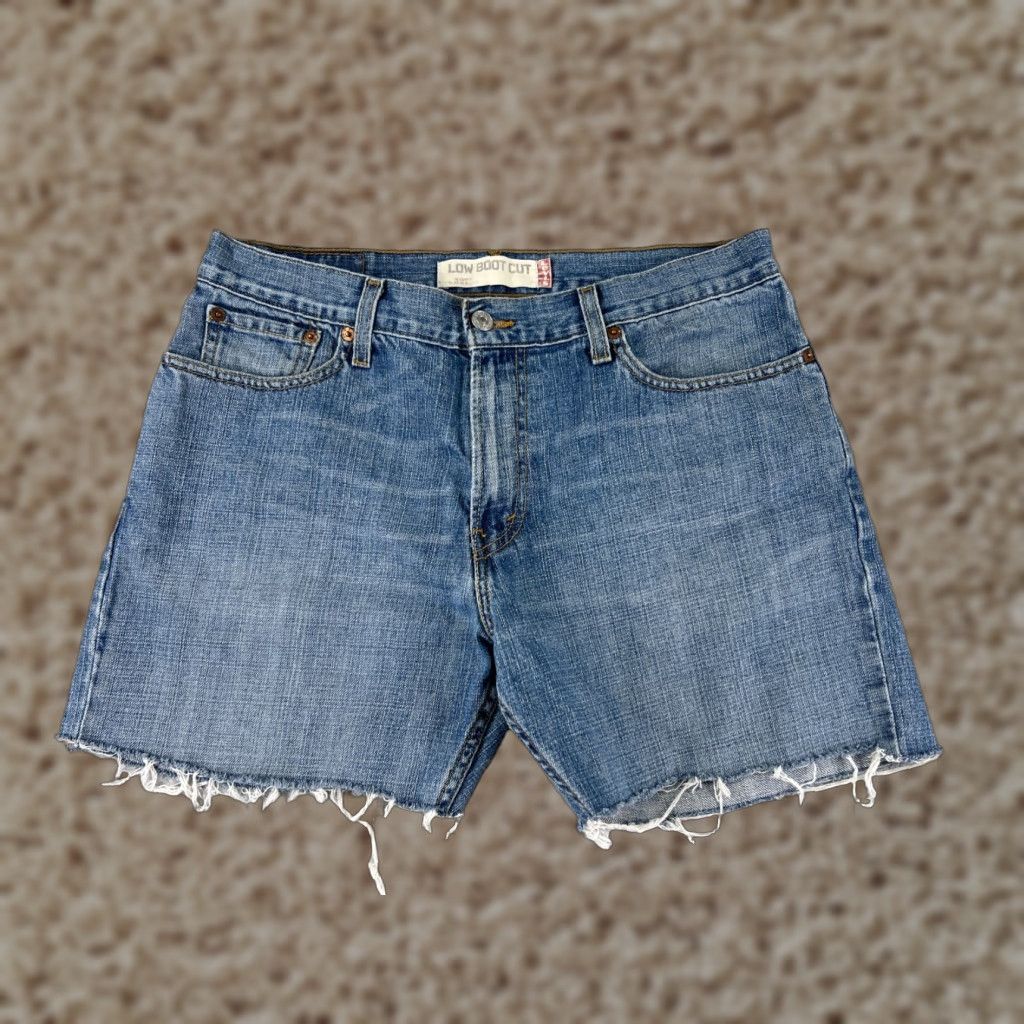 Levi's VINTAGE Levis Shorts Womens 33 Blue Denim Jean 527 Cutoff Mid Rise 100% Cotton 30x5 Size 24" / US 00 / IT 34 - 1 Thumbnail