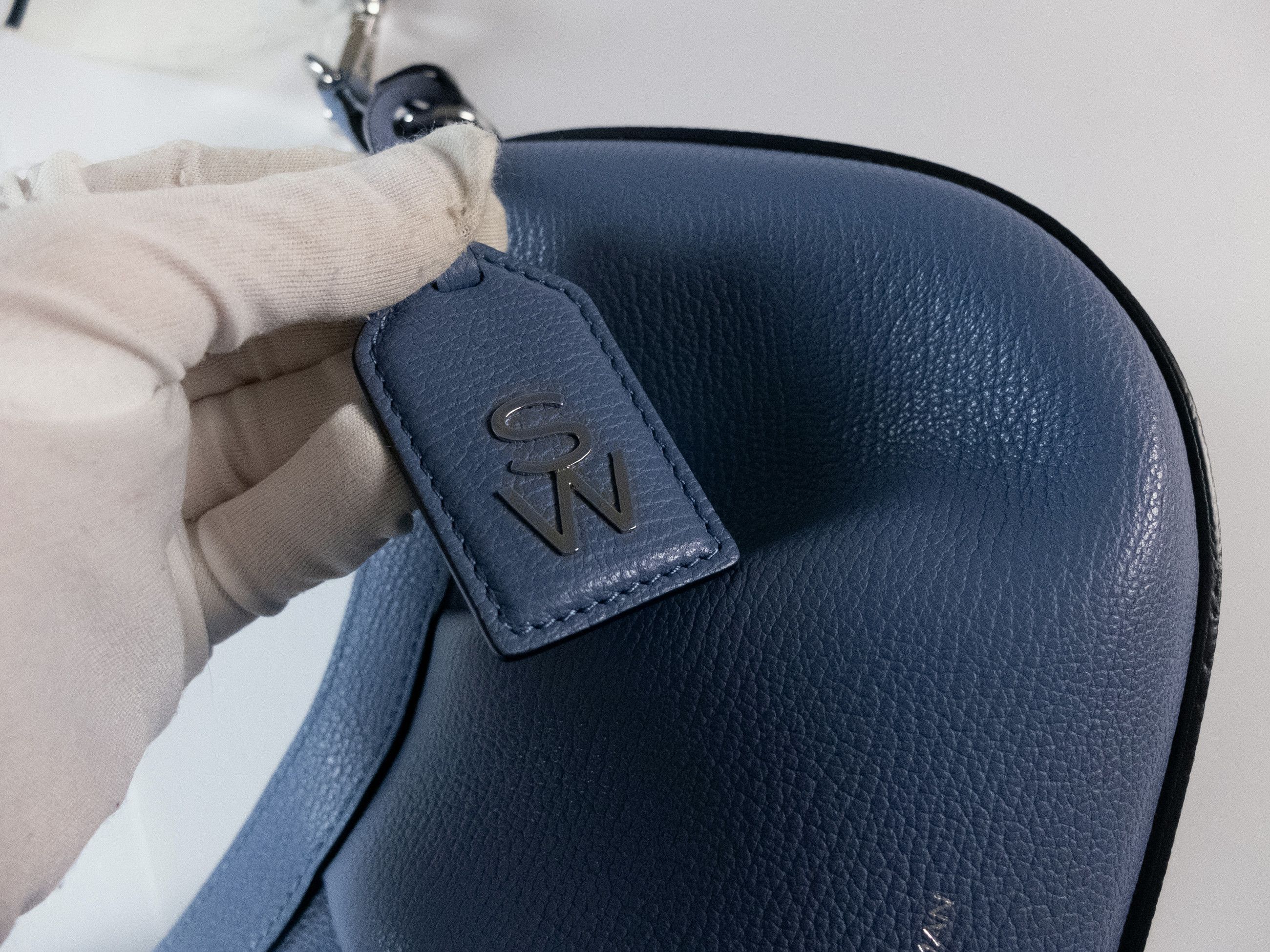 Stuart Weitzman STUART WEITZMAN Stellar Crescent blue leather shoulder bag Size ONE SIZE - 4 Thumbnail