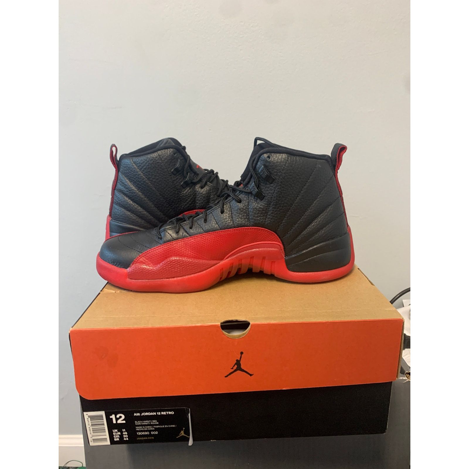 Nike Nike Air Jordan 12 Flu Game 2016 Size 12 Worn Once SHIPS NOW Size US 12 / EU 45 - 5 Thumbnail