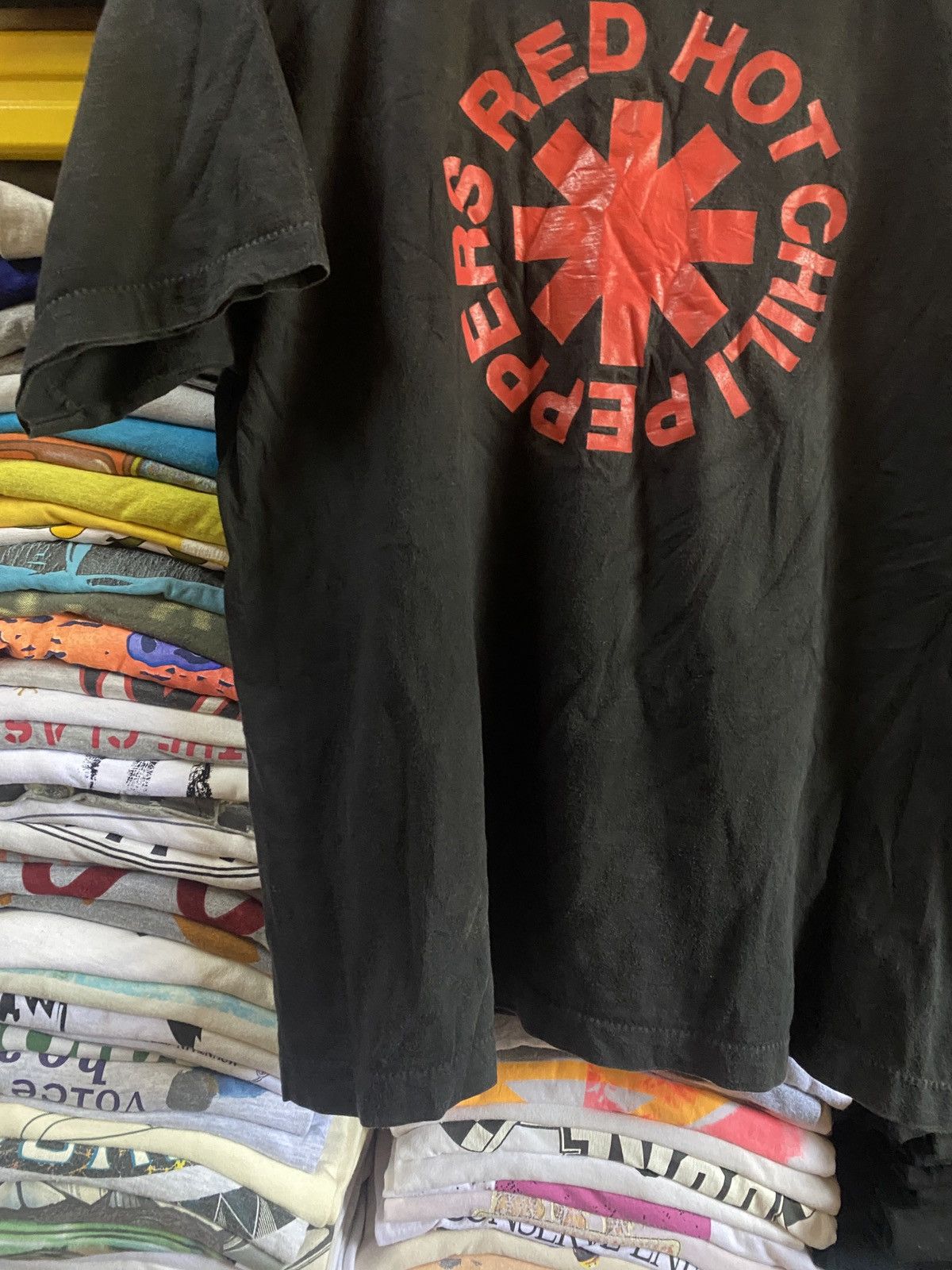 Band Tees × Vintage Vtg 90s Red hot chili peppers Rock Band single stitch tee Size US L / EU 52-54 / 3 - 6 Thumbnail