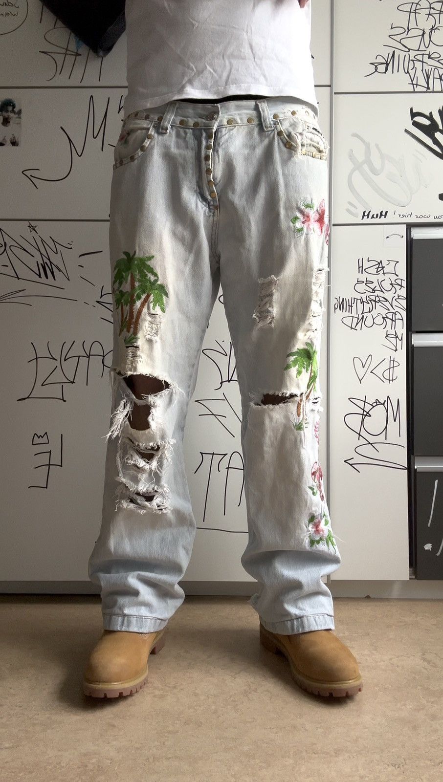 Dolce & Gabbana Dolce & Gabbana SS2005 Honolulu Embroidered Jeans Size US 34 / EU 50 - 2 Thumbnail