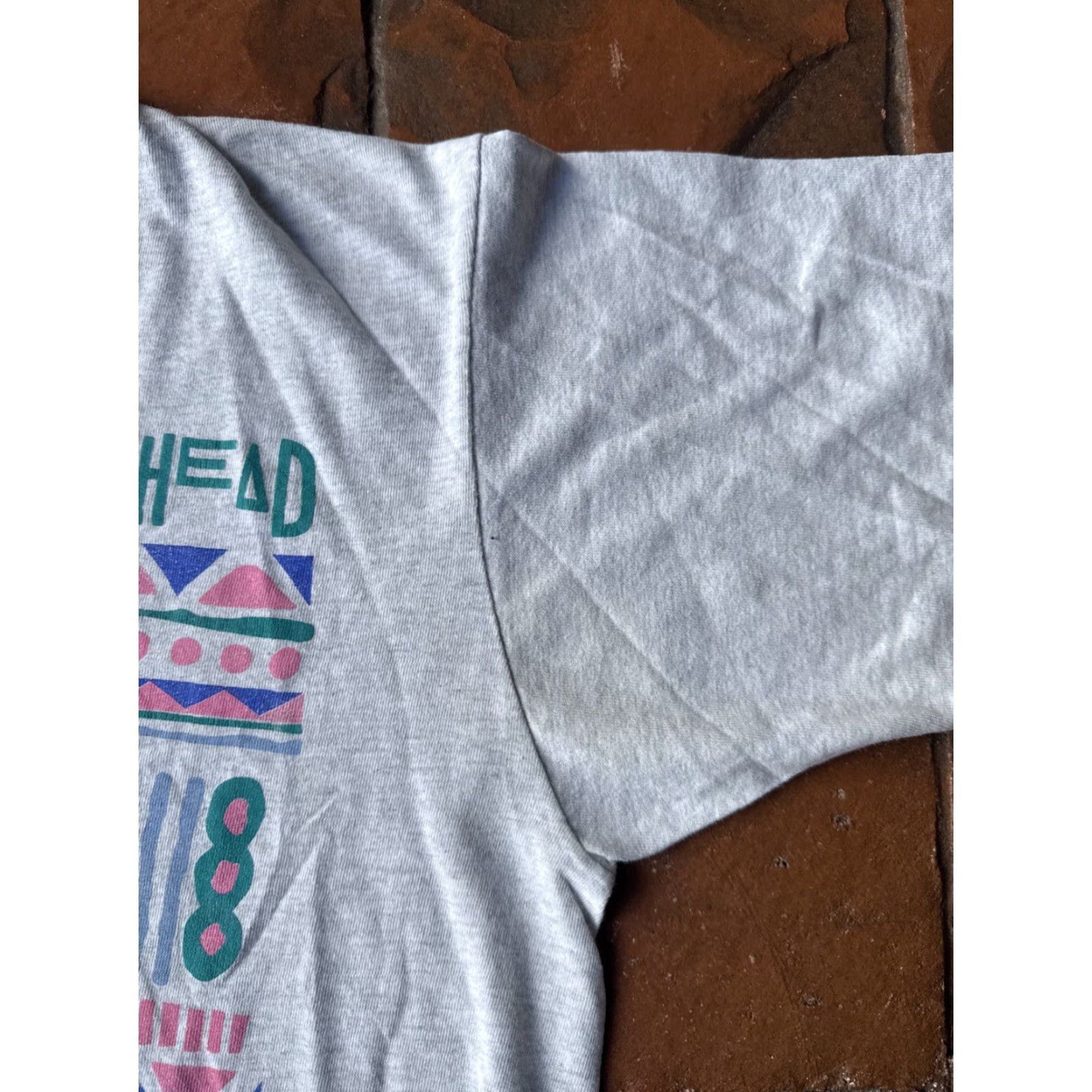 Fruit Of The Loom VINTAGE Hilton Head Tourist Souvenir T-Shirt Large USA Logo 90s Mens Cotton Blend Gray Short Sleeve Crew Neck Size US L / EU 52-54 / 3 - 4 Thumbnail