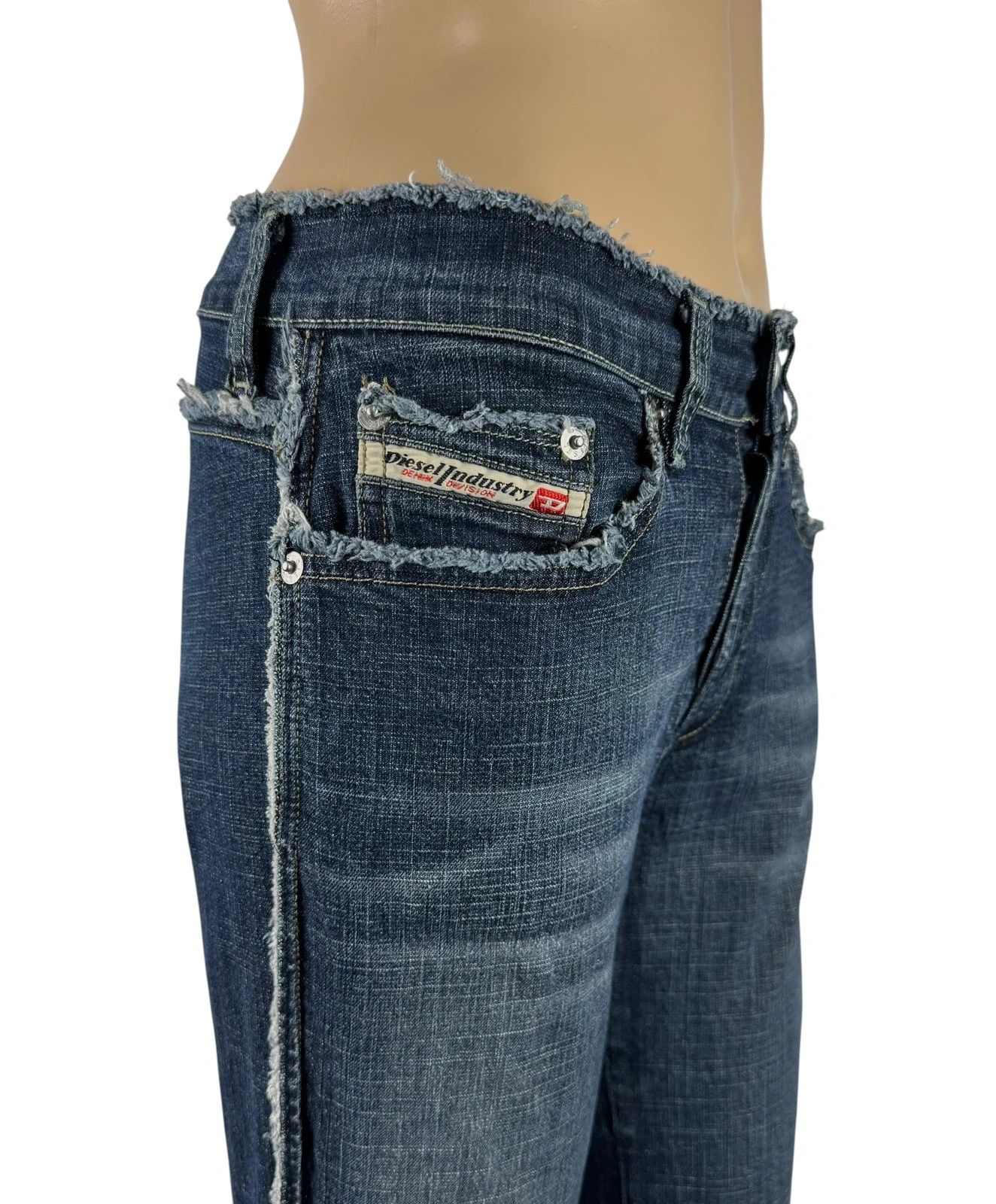 Diesel Diesel Vintage 00s Bootcut Jeans size XS Size 27" / US 4 / IT 40 - 5 Thumbnail