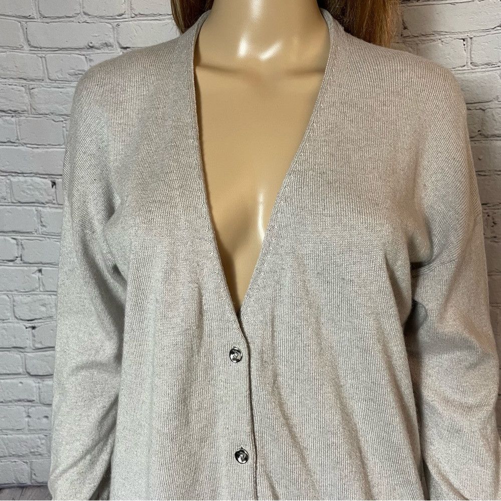 Halston H by Halston Silk Cashmere Knit Gray Button Closure Cardiga Size M / US 6-8 / IT 42-44 - 2 Thumbnail
