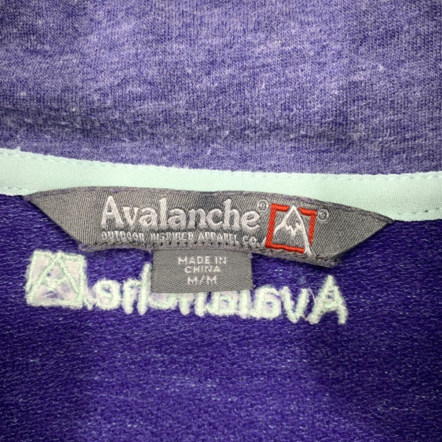 Avalanche Avalanche Pullover Top Women’s M Purple Kangaroo Pocket LOGO Athletic Shirt Marriott? Size M / US 6-8 / IT 42-44 - 5 Thumbnail