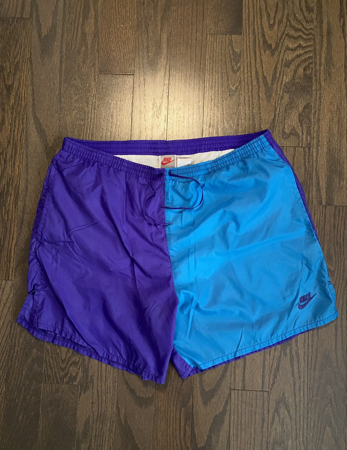 Nike Vintage 80’s Nike Shorts Size US 32 / EU 48 - 1 Thumbnail