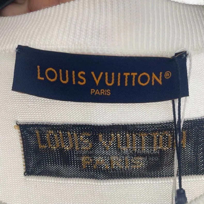 Louis Vuitton Louis Vuitton White Intarsia Knit Tee. Size US L / EU 52-54 / 3 - 4 Thumbnail