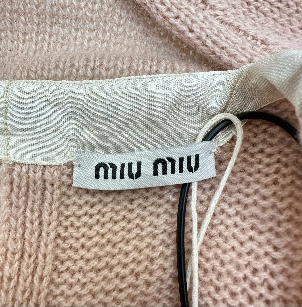 Miu Miu Miu Miu Bow Ribbon Knit Sweater K26WX Size XS / US 0-2 / IT 36-38 - 7 Thumbnail