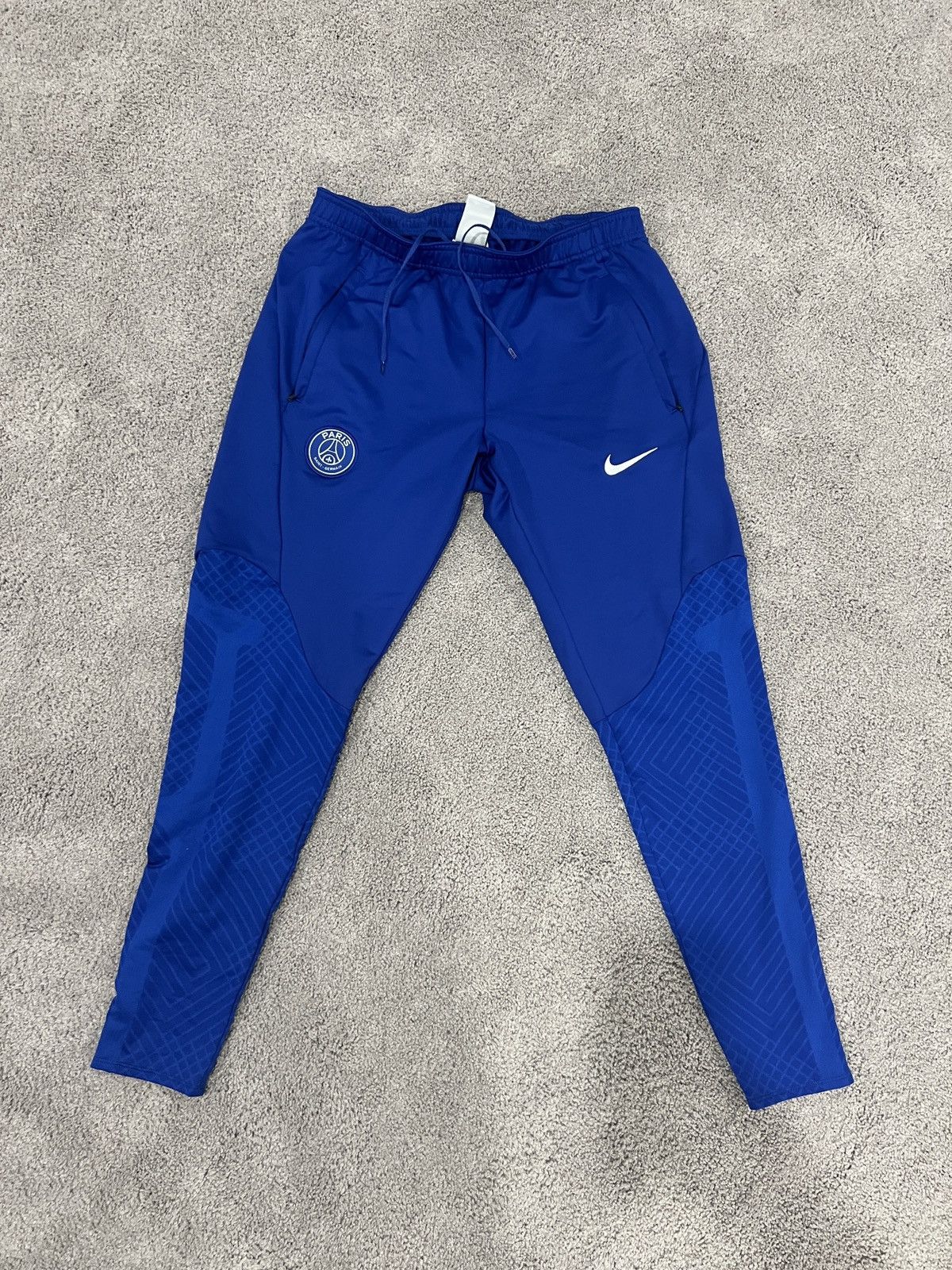 Nike RARE PSGxNike Official Team Jogger Size US 30 / EU 46 - 1 Preview