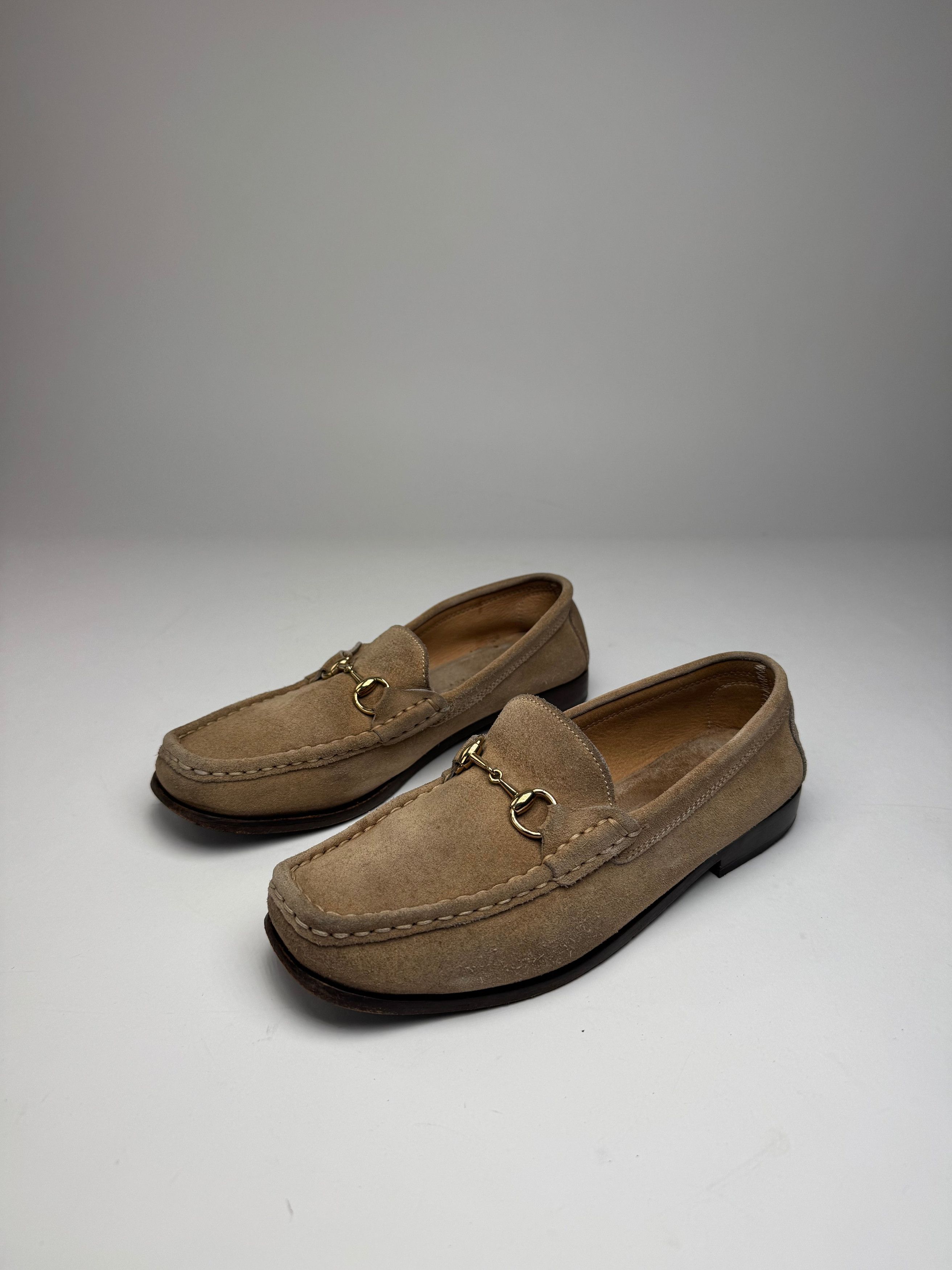 Gucci Vintage Suede Loafer Beige Brown 37,5C Size US 6.5 / IT 36.5 - 1 Thumbnail