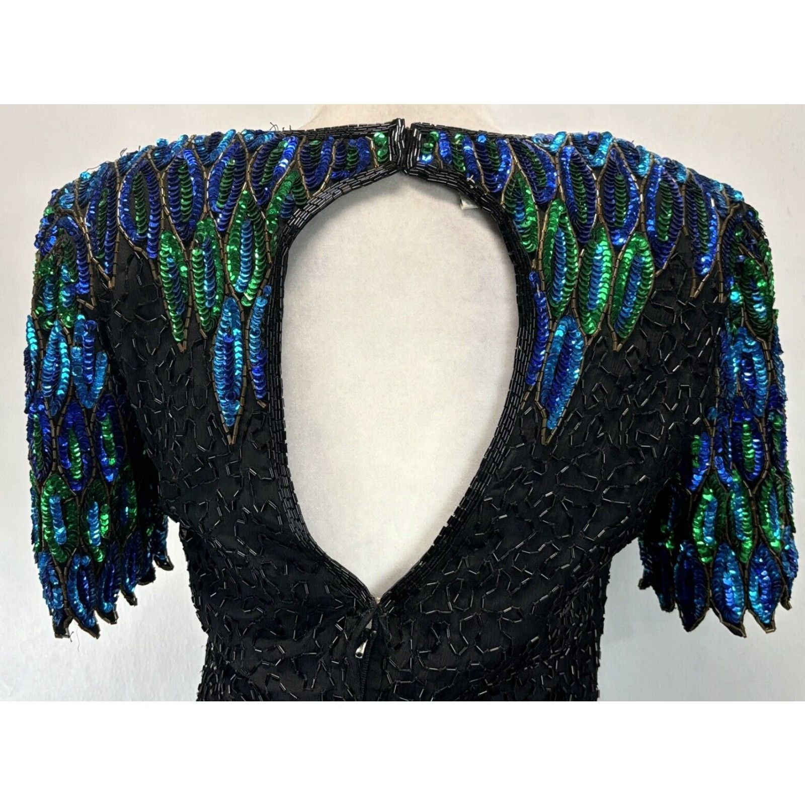Vintage VINTAGE Stenay Silk Dress Beaded Eveningwear 1980s Black Size 10 Short Back Cutout Lined Mens/Womens? Size 32" / US 10 / IT 46 - 7 Thumbnail
