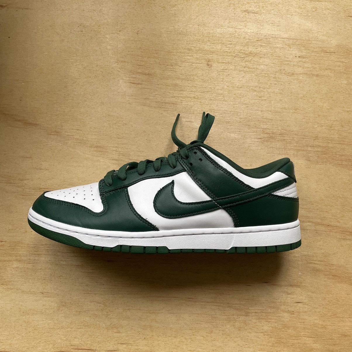 Nike Nike Dunk Low 'Michigan State' Size US 11 / EU 44 - 3 Thumbnail