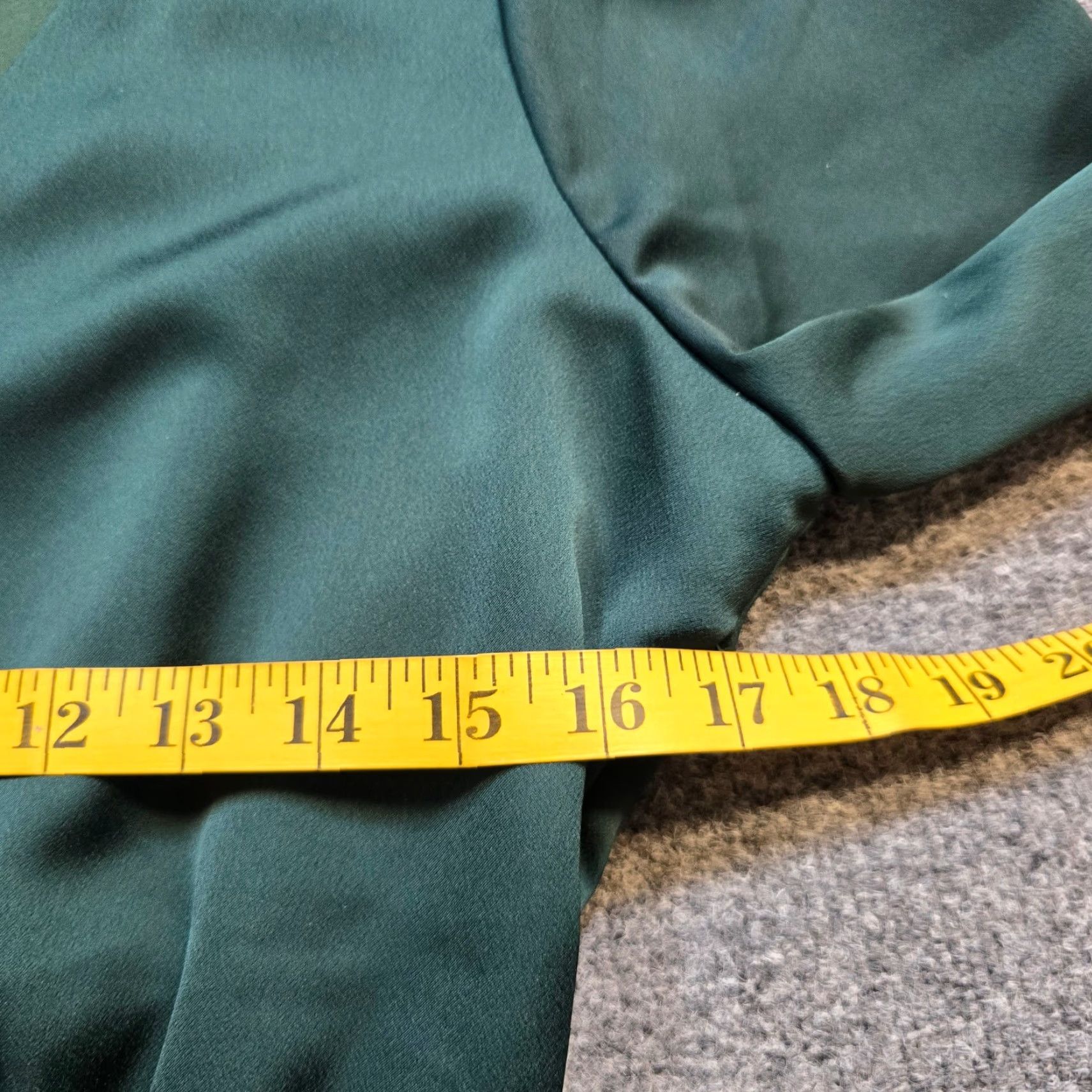 J.Crew J.CREW Blouse Women's Size 4 Green Satin Peplum V-Neck Long Sleeve Holiday Classic Satin Blouse, Green, 4, Regular, Women, J.CREW Size S / US 4 / IT 40 - 5 Thumbnail