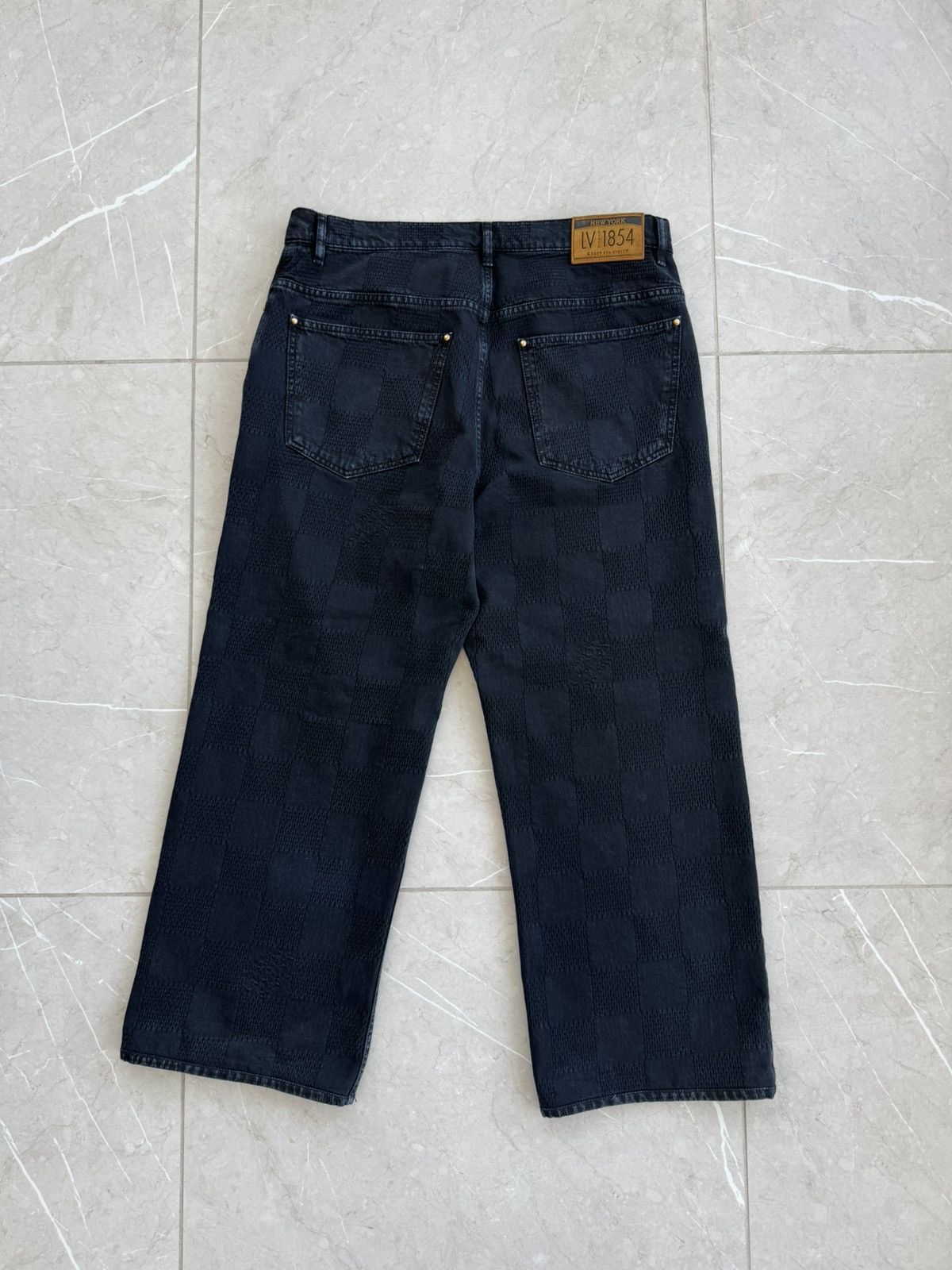 Louis Vuitton BLACK 3D DAMIER LV JEANS Size US 32 / EU 48 - 2 Thumbnail