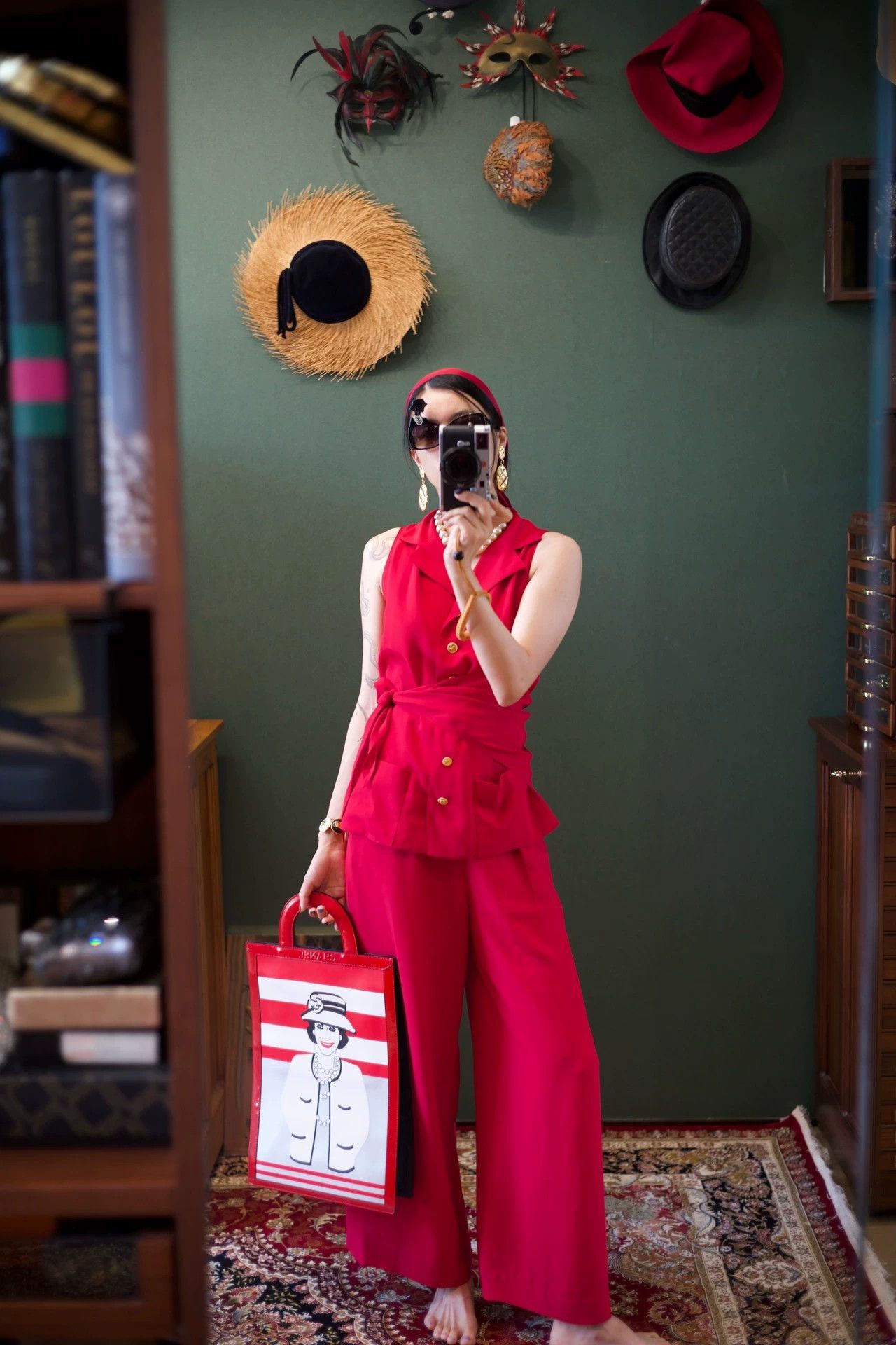Chanel Chanel Vintage Wine Red Silk Wide Leg Set 38 Clover Buttons Size S / US 4 / IT 40 - 3 Thumbnail