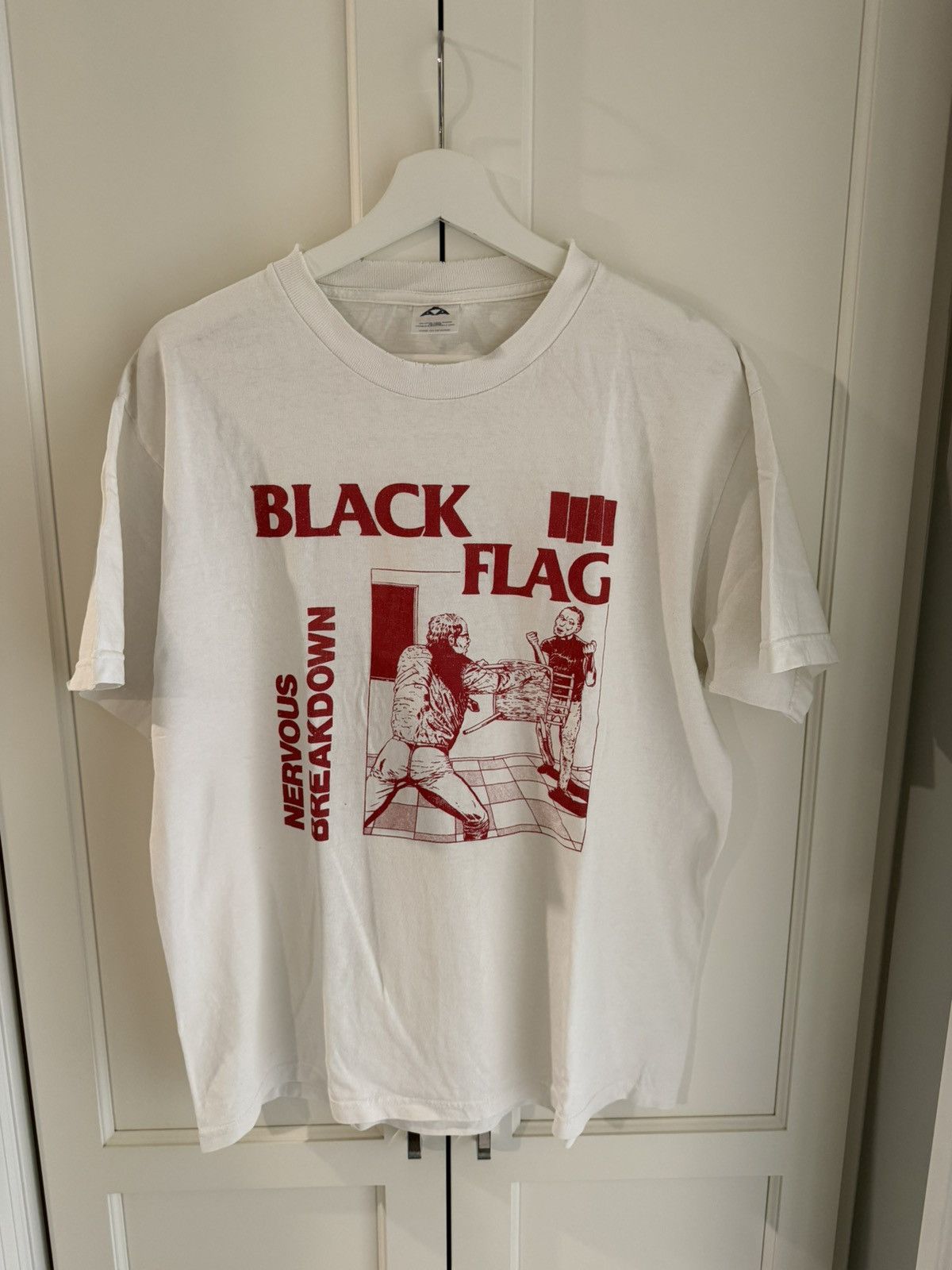 Band Tees Black Flag – “Nervous Breakdown” Tee Size US L / EU 52-54 / 3 - 1 Thumbnail