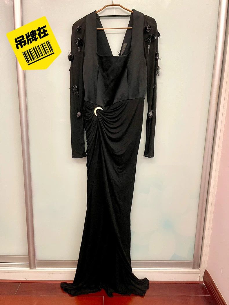 Versace Versace Limited edition haute couture dress Size L / US 10 / IT 46 - 1 Thumbnail