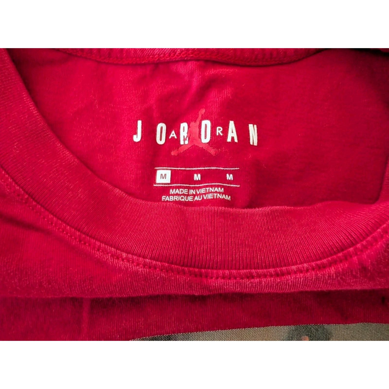 Nike Nike Air T Shirt 85 Jordan 1 Chicago Sneakers Red Tee Medium Size US M / EU 48-50 / 2 - 3 Thumbnail