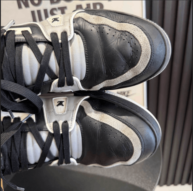 Louis Vuitton Louis Vuitton low-top sneakers Size US 9 / EU 42 - 10 Thumbnail