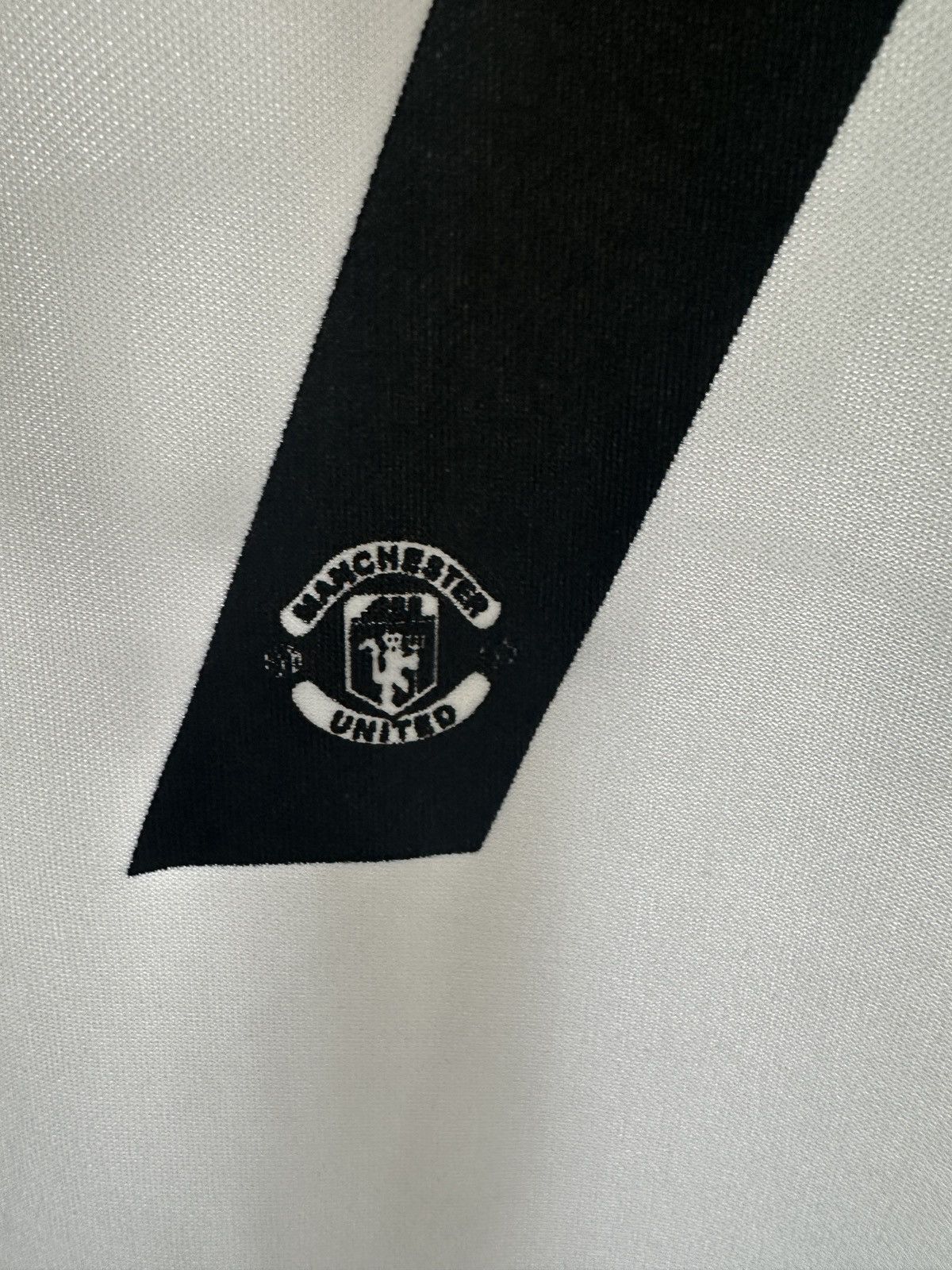 Umbro Vintage Manchester United Soccer Away Jersey #7 Ronaldo Away Size US XL / EU 56 / 4 - 4 Thumbnail