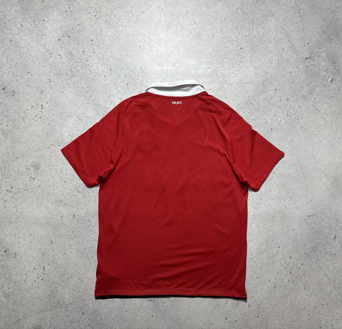 Nike Nike FC Manchester United 2010/2011 Vintage Soccer Jersey Size US L / EU 52-54 / 3 - 11 Thumbnail
