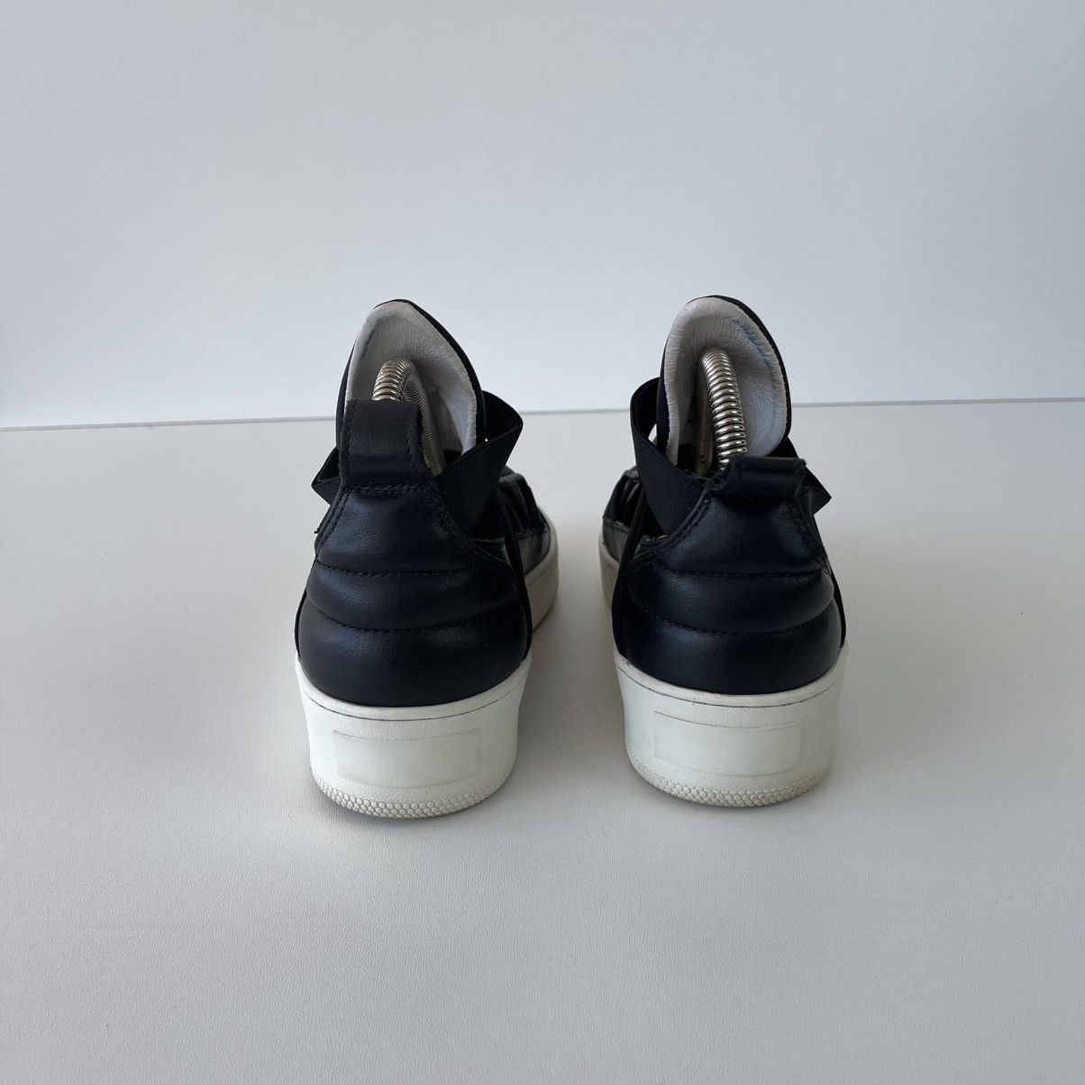 Filling Pieces Filling Pieces Spring ‘17 Livia Strap Leather Sneakers Black Size US 7 / IT 37 - 8 Thumbnail