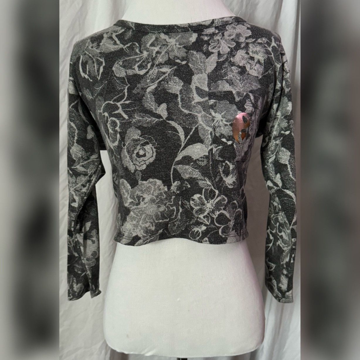 Vintage Y2K, Floral, Monochrome, Ying Yang, Cropped, Knit 3/4 Sleeve Size S / US 4 / IT 40 - 7 Thumbnail