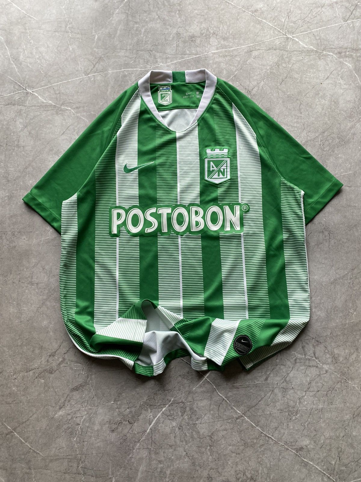 Nike 2019/20 Nike Atletico Nacional Home Football Soccer Jersey Size US L / EU 52-54 / 3 - 2 Thumbnail