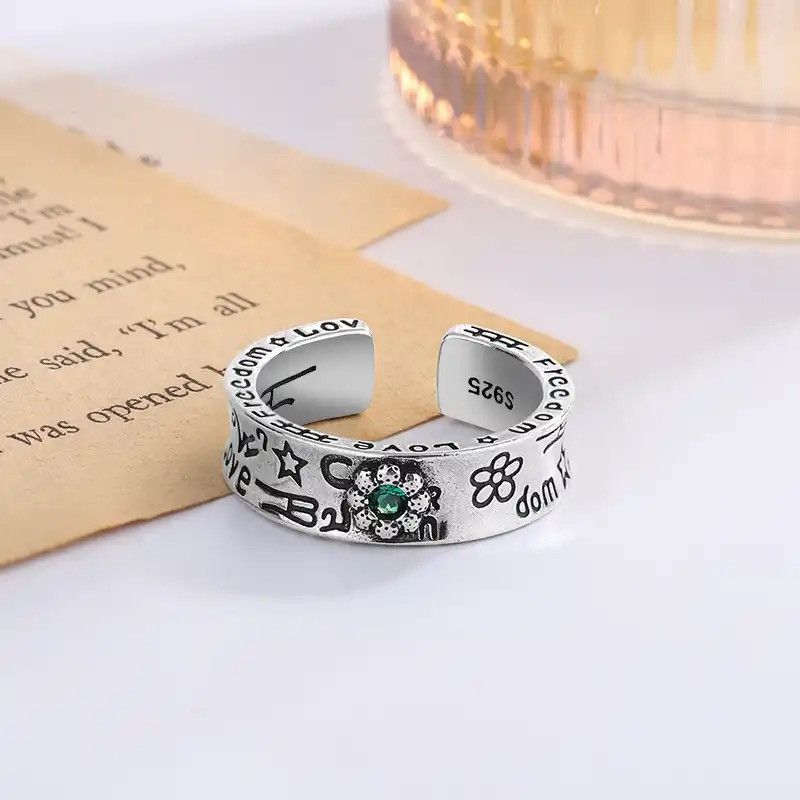 Jewelry × Vintage 925 Sterling Silver Flower Green Crystal Woman Rings Size ONE SIZE - 1 Thumbnail