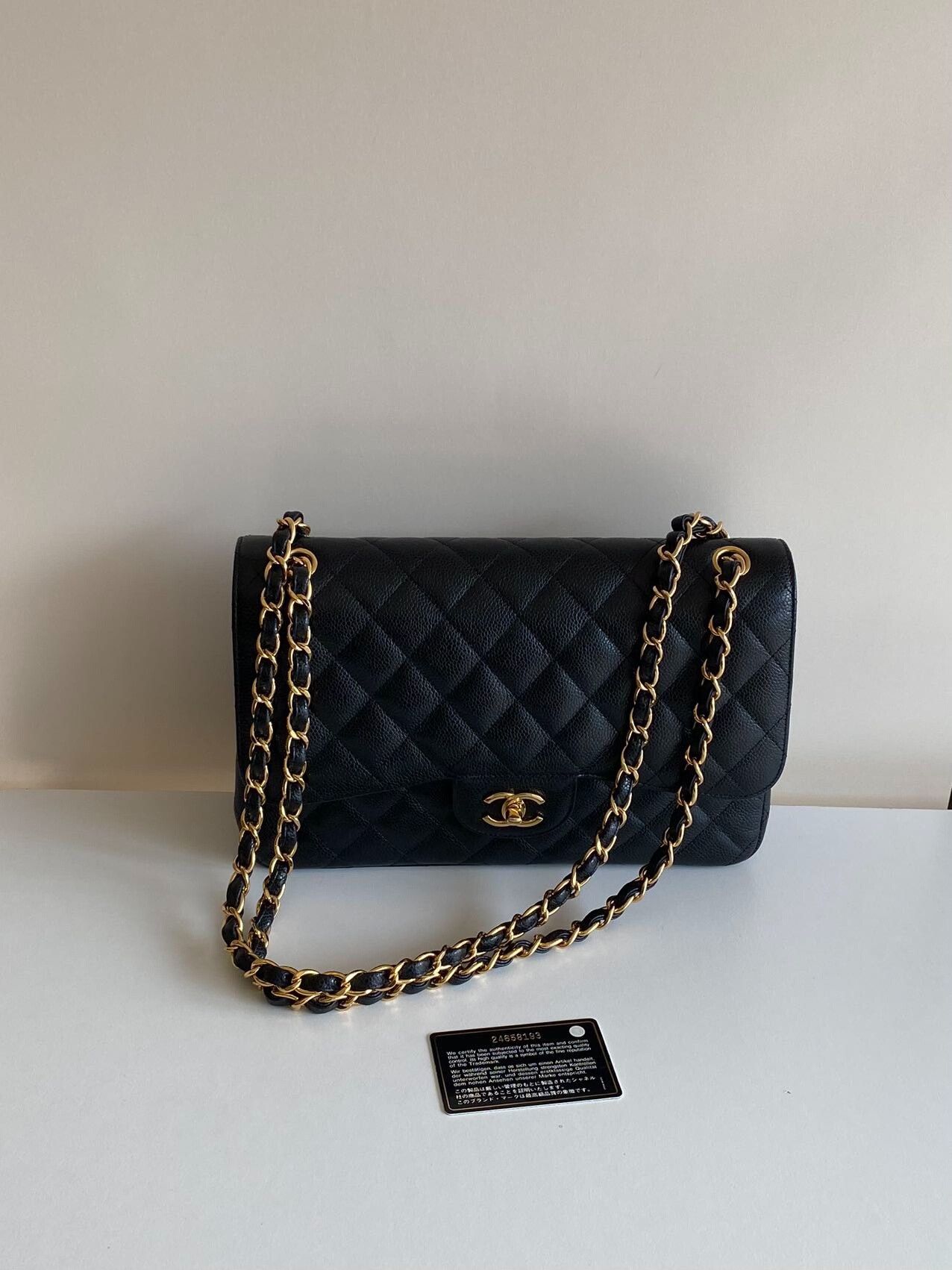 Chanel Pre-loved Bag Very good condition Size ONE SIZE - 1 Thumbnail