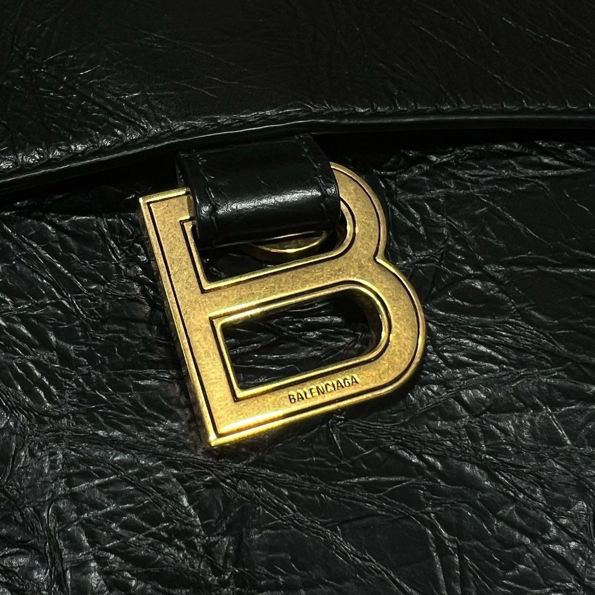 Balenciaga Balenciaga Large Crush Chain Bag Size ONE SIZE - 7 Thumbnail