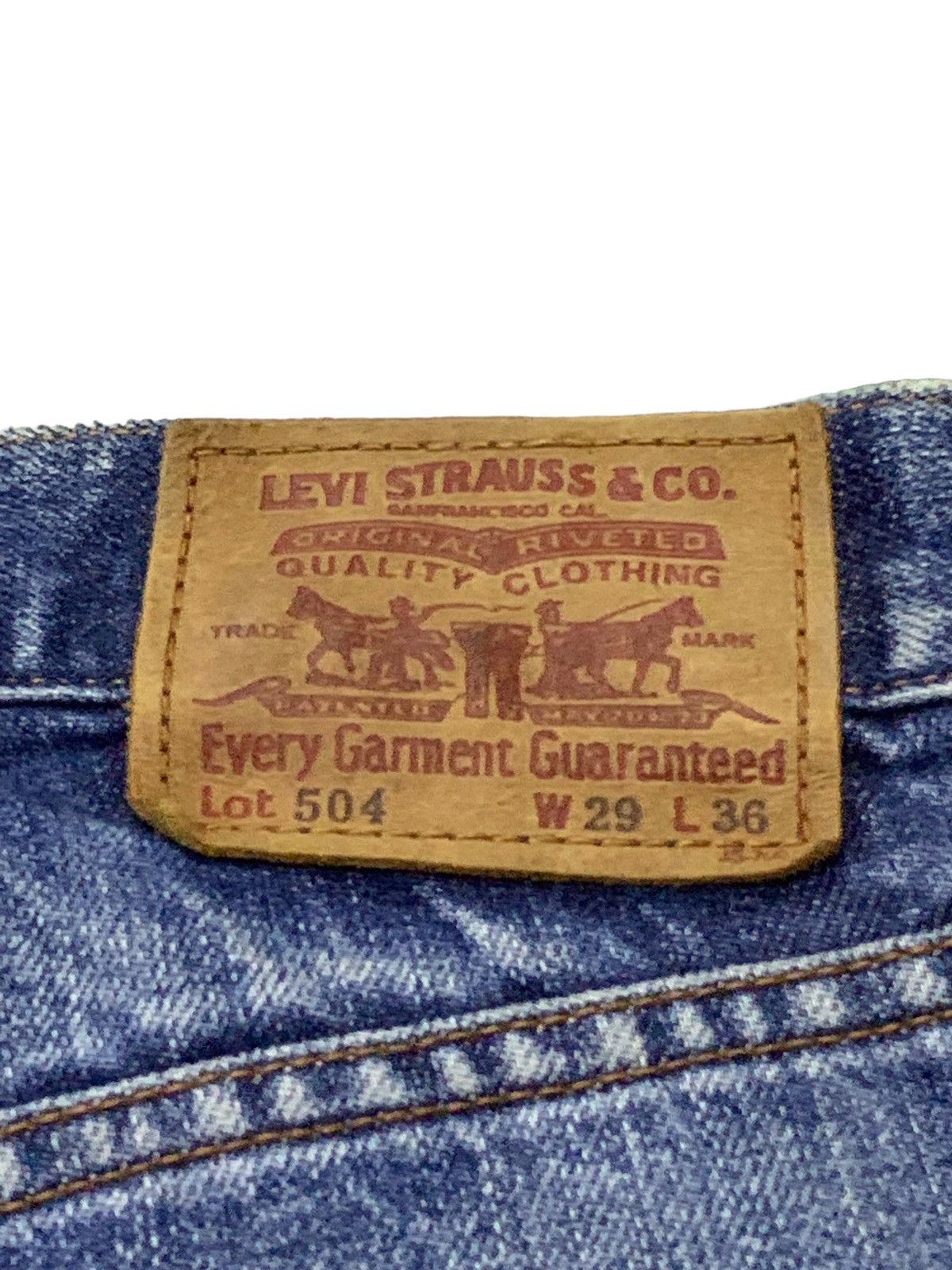 Levi's × Vintage Vintage Levis 504 Selvedge Baggy Cut Distressed Jeans Size US 30 / EU 46 - 16 Thumbnail