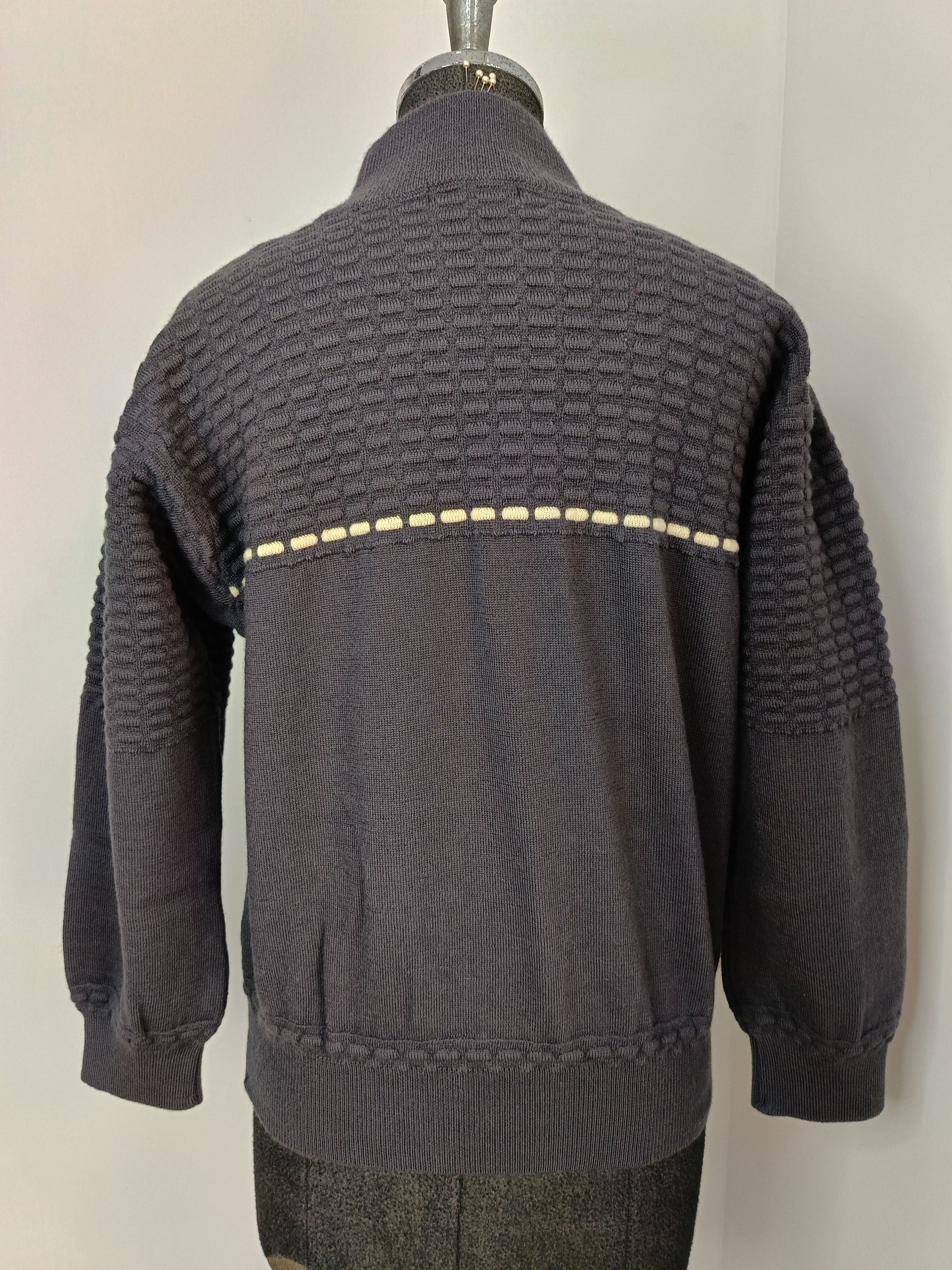 Issey Miyake Issey Miyake Japan 90s wool gray turtle neck sweater medium Size US S / EU 44-46 / 1 - 7 Thumbnail
