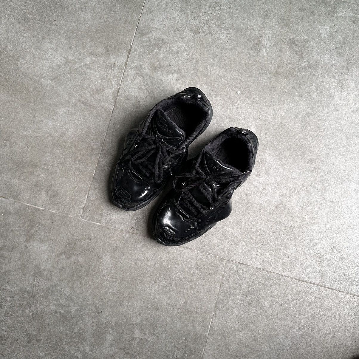 Martine Rose × Nike Nike x Martine Rose Air Monarch IV Size US 7 / EU 40 - 4 Thumbnail