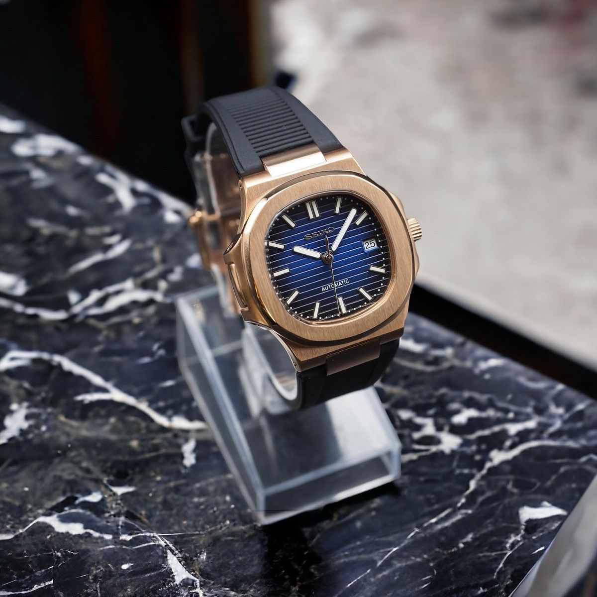 Japanese Brand Seiko Mod Nautilus Navy Rosegold Rubber Strap Watch 41mm Size ONE SIZE - 2 Thumbnail