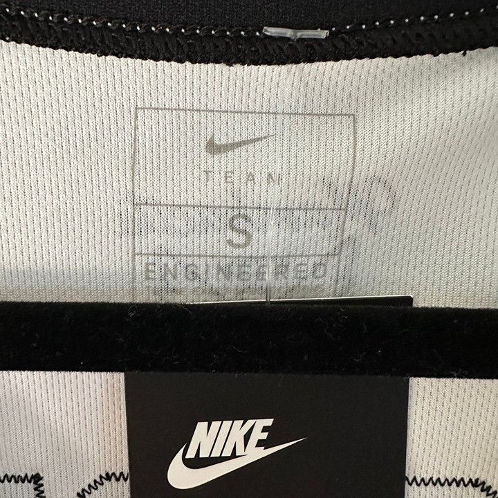 Nike Nike Gigi Bryant Mambacita Mamba Academy White Jersey Kobe B Size US S / EU 44-46 / 1 - 3 Thumbnail