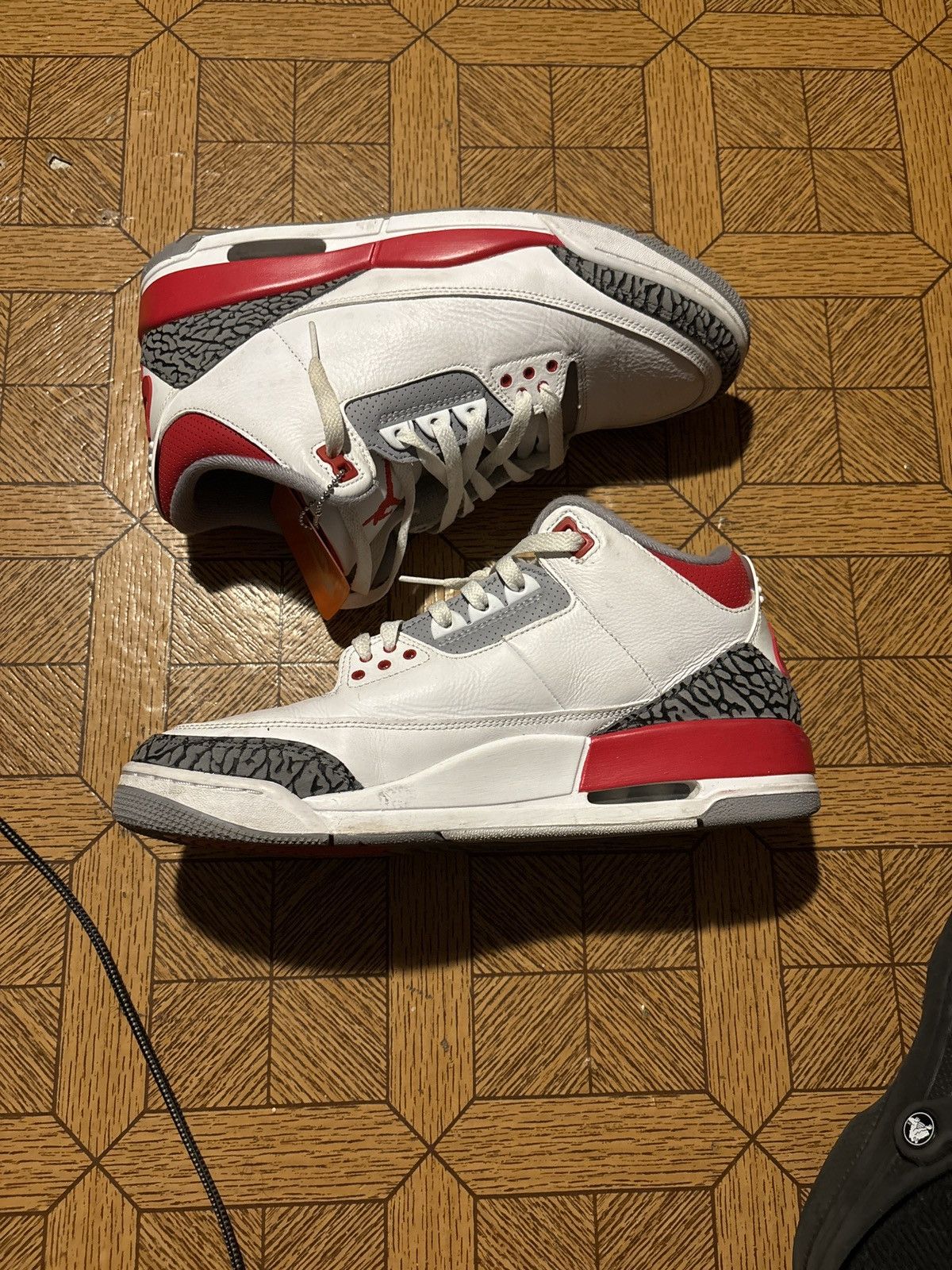 Nike Air Jordan 3 Fire Red Size US 10.5 / EU 43-44 - 5 Thumbnail
